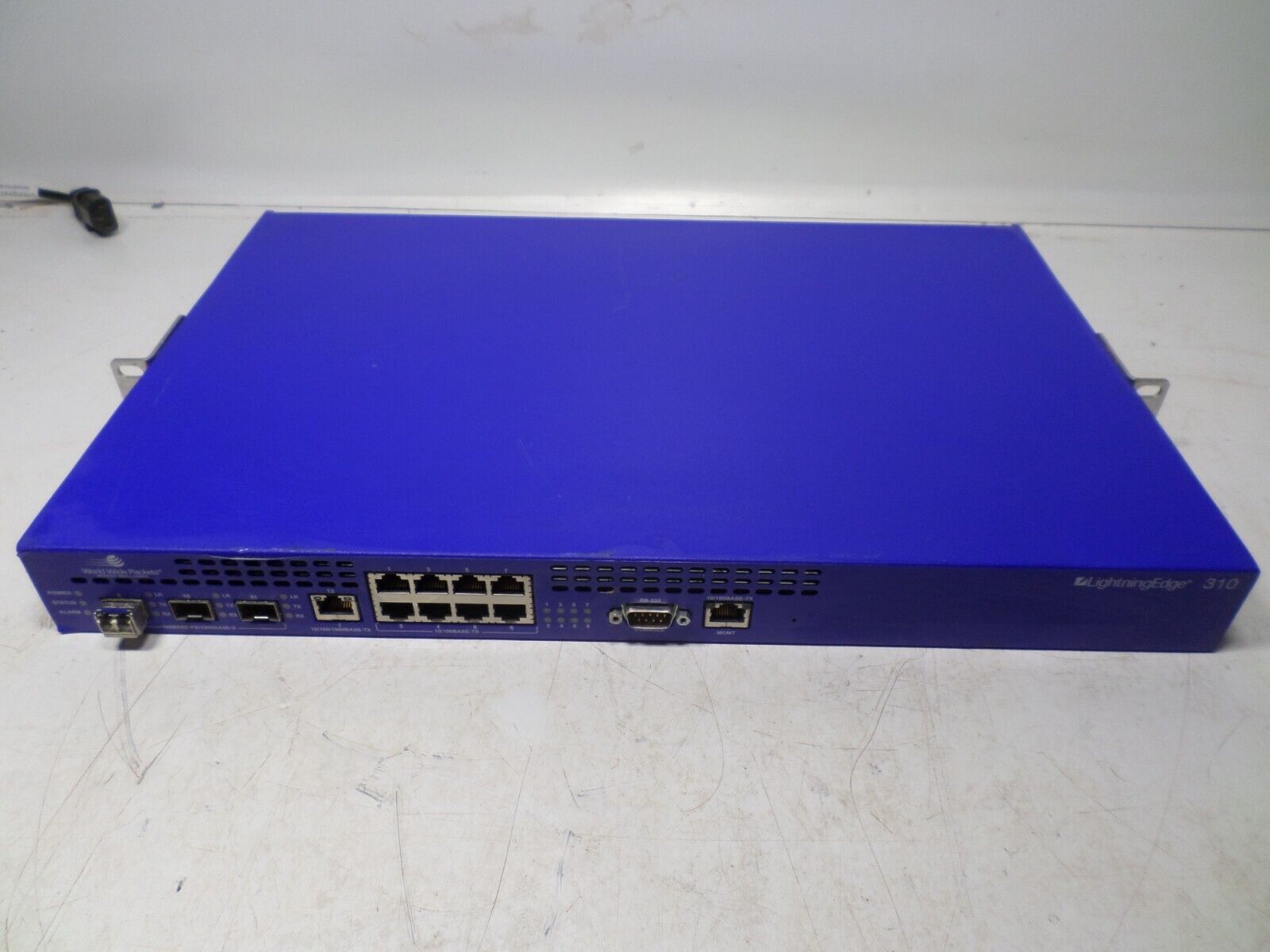 LE-310 World Wide Packets LEAC-0310AB Lightning Edge 310 Ciena Switch + 1x SFP