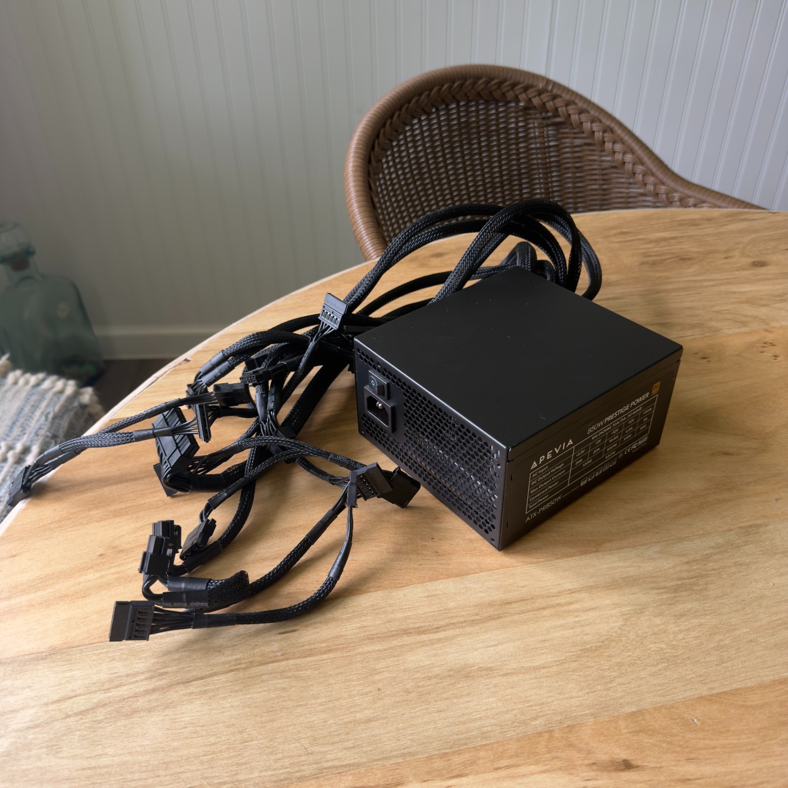 Apevia 850W Prestige Power 80 Plus Gold 850W ATX-PR850W Non Modular Power