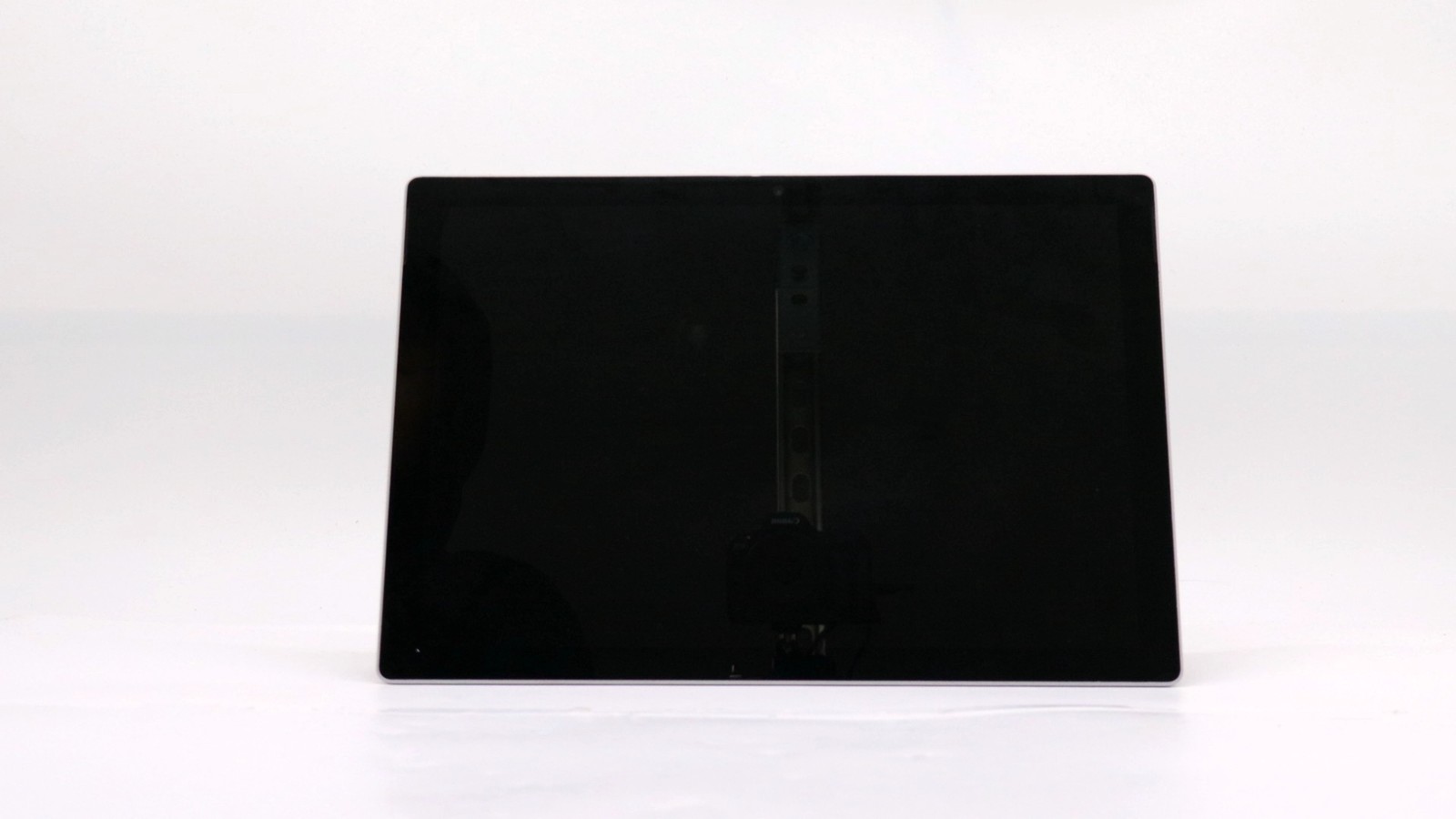 Microsoft Surface Pro 7 Plus 12" i5-1135g7 8GB 256GB LOGIC ISSUE