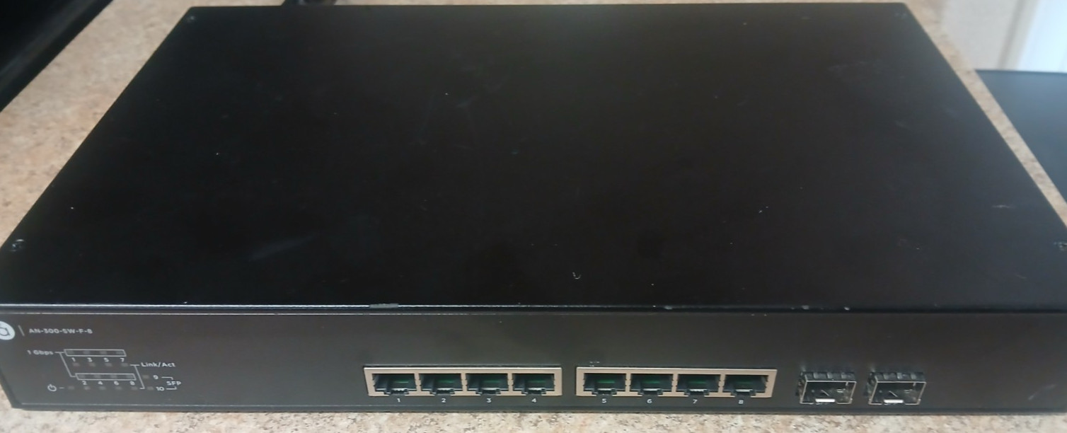 Araknis Networks AN-300-SW-R-24-POE Managed Gigabit Switch 24 Ports +2 SFP Ports