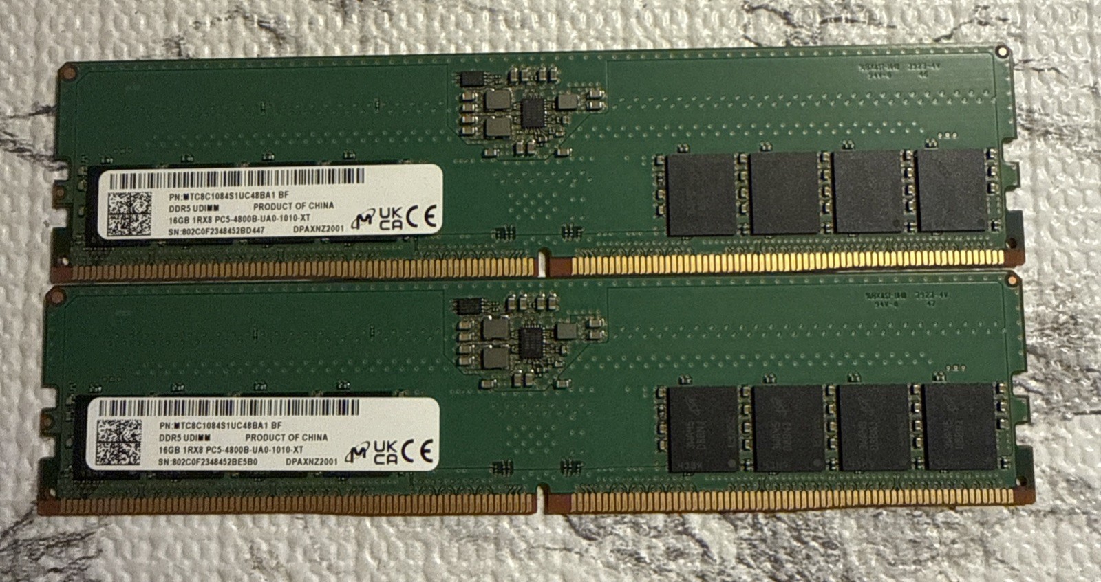 2 x Micron 16GB 1Rx8 PC5-4800B-UA0-1010-XT UDIMM RAM (MTC8C1084S1UC48BA1)