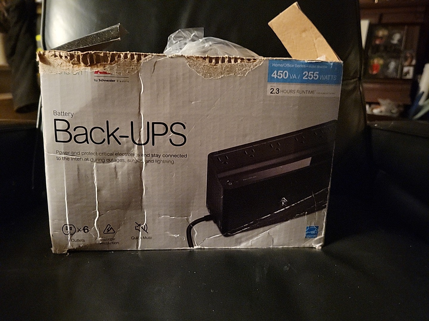 APC / Schneider Battery Back-UPS | 6 Outlet | 450 VA | 255 W | 2.3 Hr | BN450M