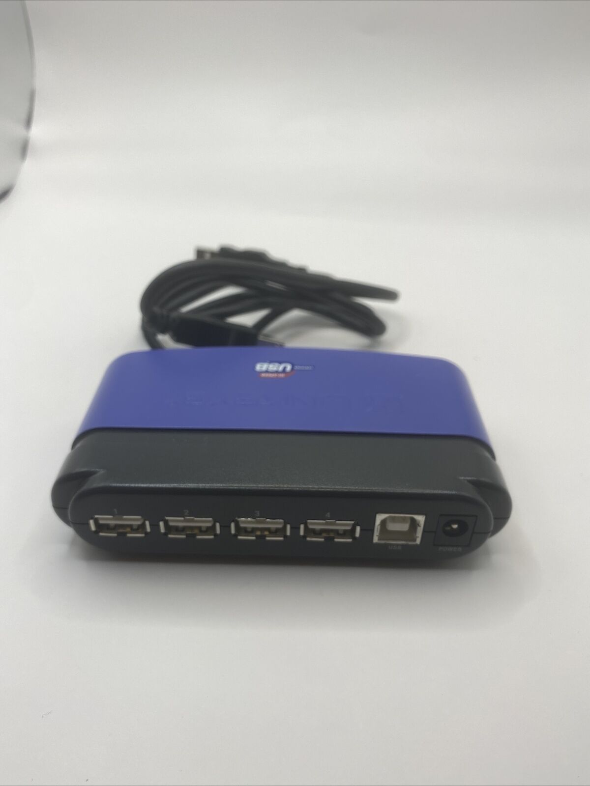 Linksys SB2HUB4 ProConnect Series USB 4-Port Hub   USB2HUB4 Untested