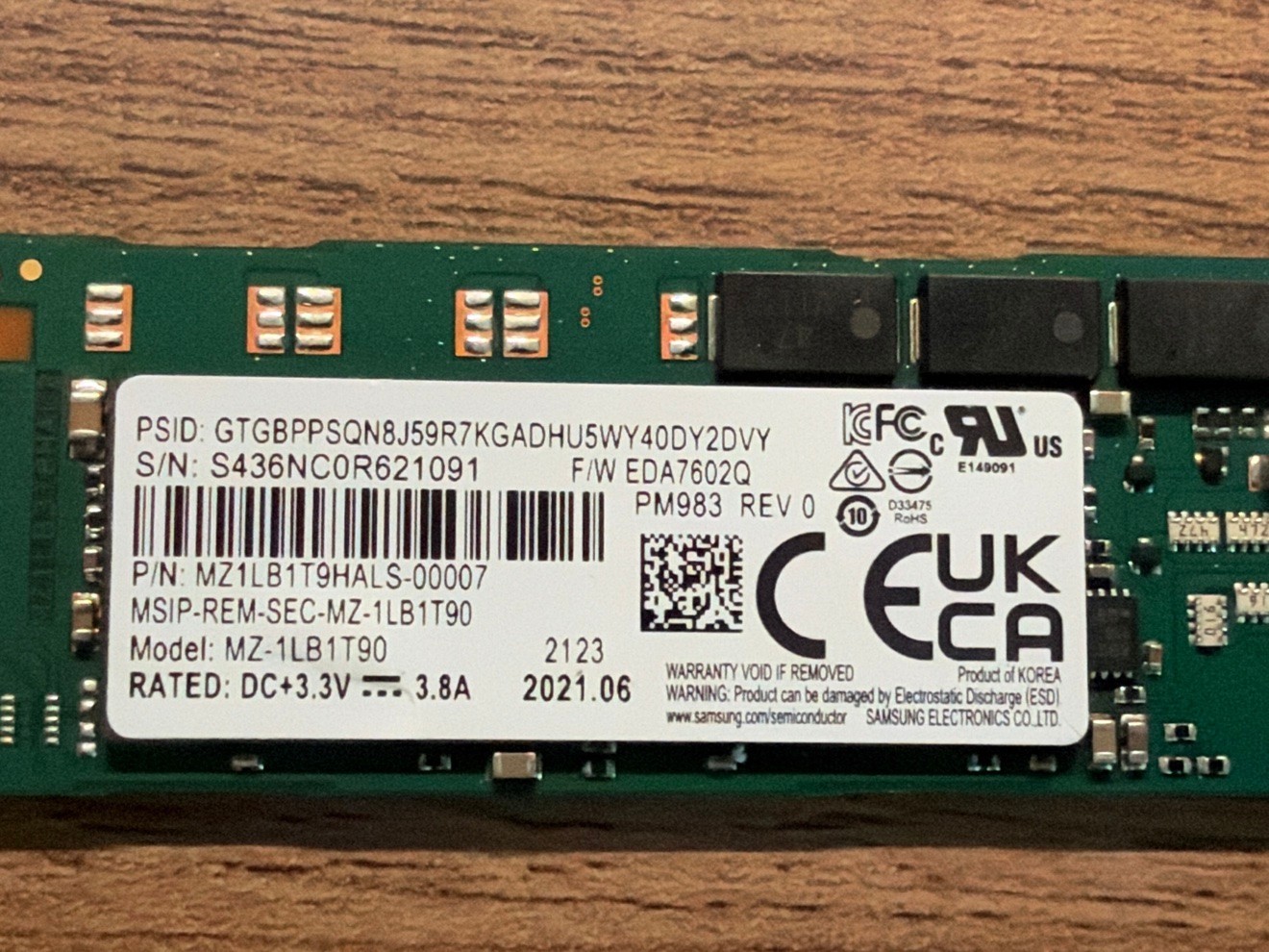 Samsung PM983 1.92TB NVMe M.2 22110 Datacenter SSD MZ-1LB1T90