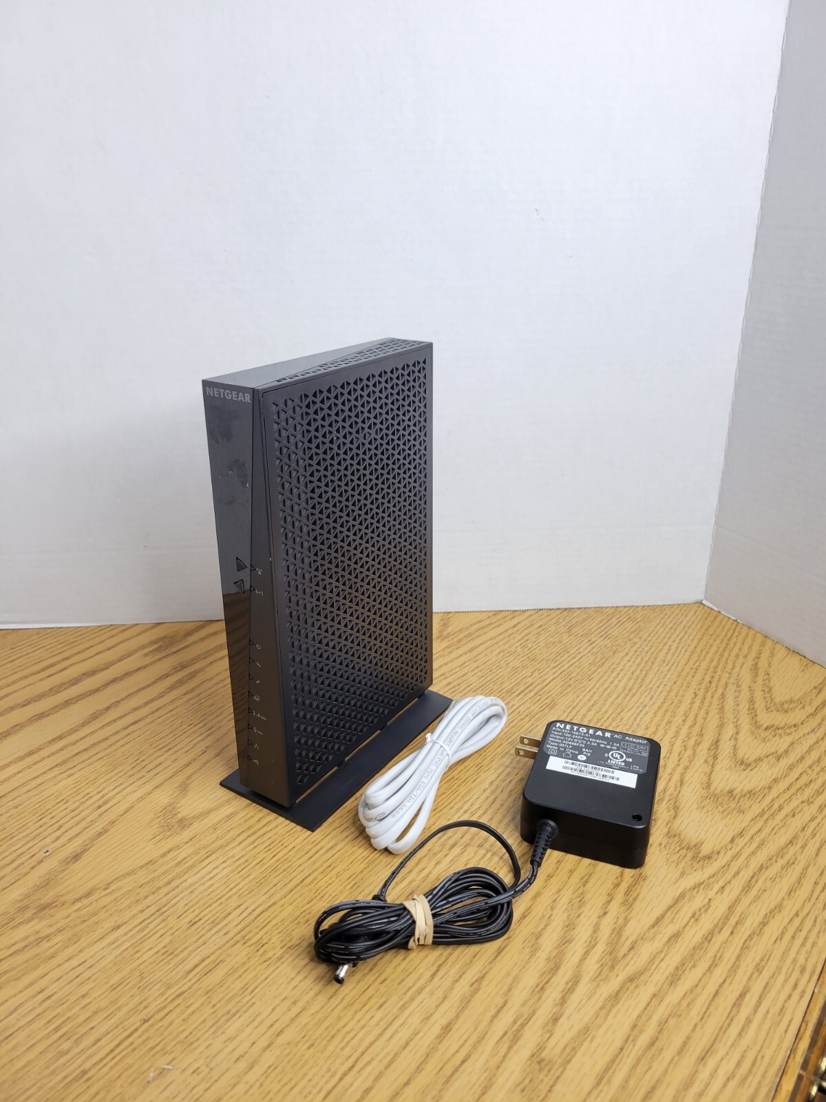 NETGEAR AC1750 C6300v2 Wi-Fi DOCSIS 3.0 Cable Modem Router Bundle With Cables