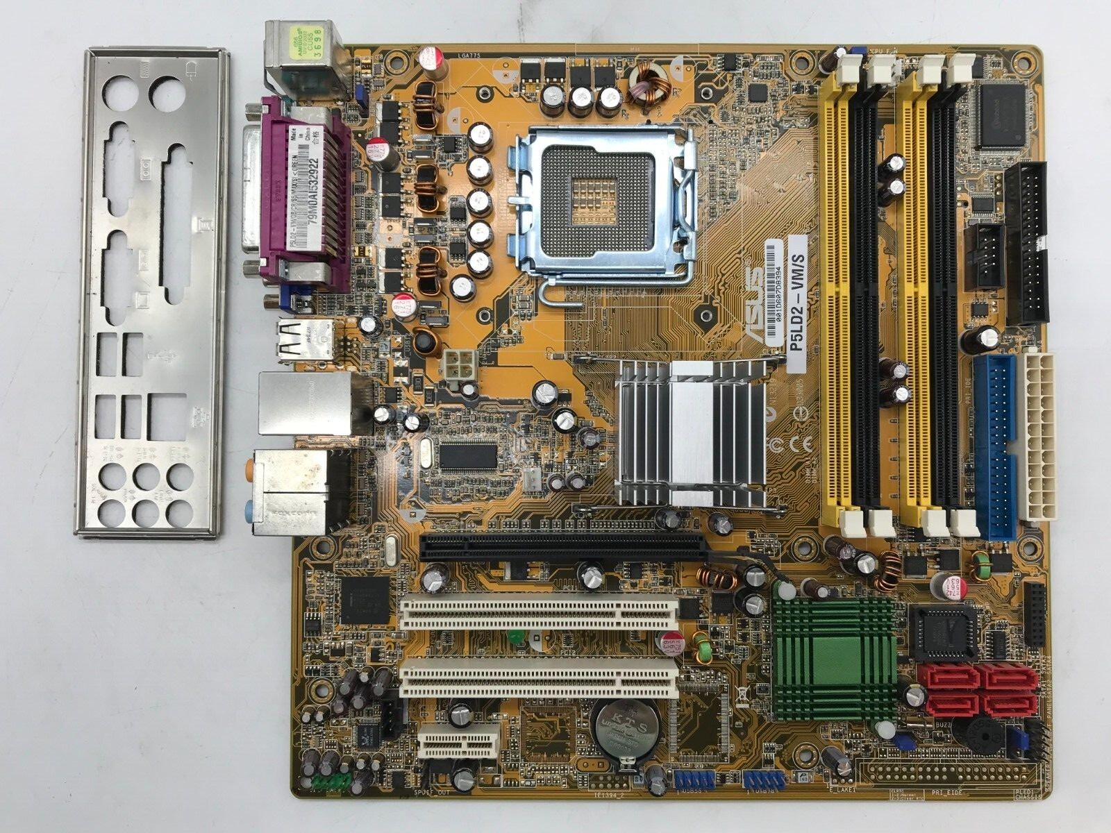 ASUS P5LD2-VM/2 REV:4.00G DDR2 - mATX - Socket 775 - with I/O Shield #M2274
