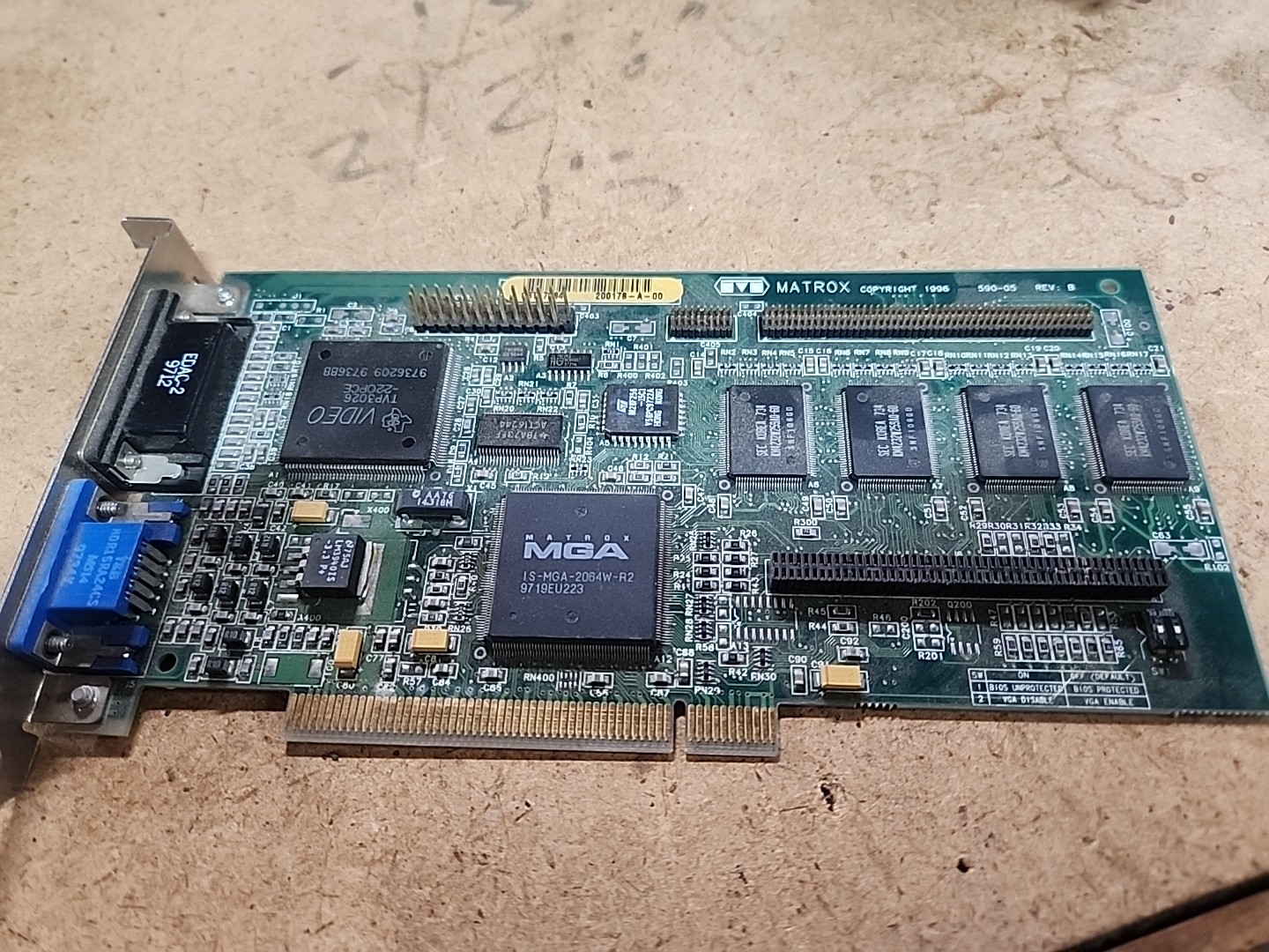 Vtg Matrox MGA-MIL/4N IBM 75H9227 Millennium 4MB PCI Graphics Card 4-4 590-05