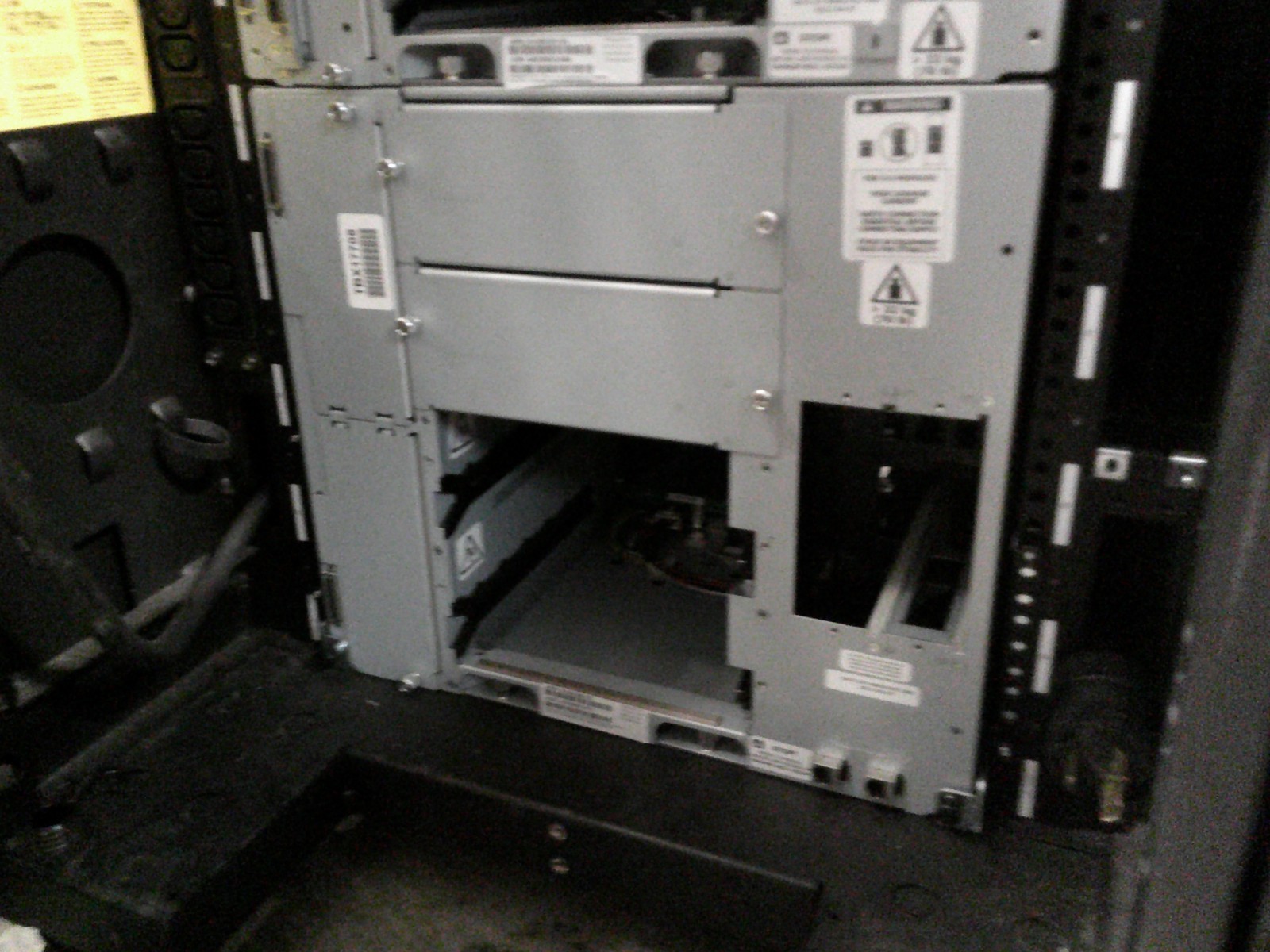 IBM 8-00388-02 TS3310 9U - 3576-E9U Tape Library Expansion Module System Storage