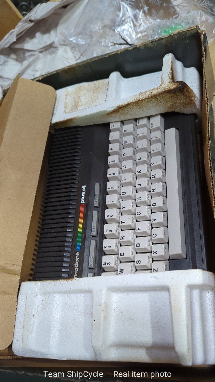 Commodore Plus4 Computer CBM 264 Original Box Not Working Repair or Part G2U