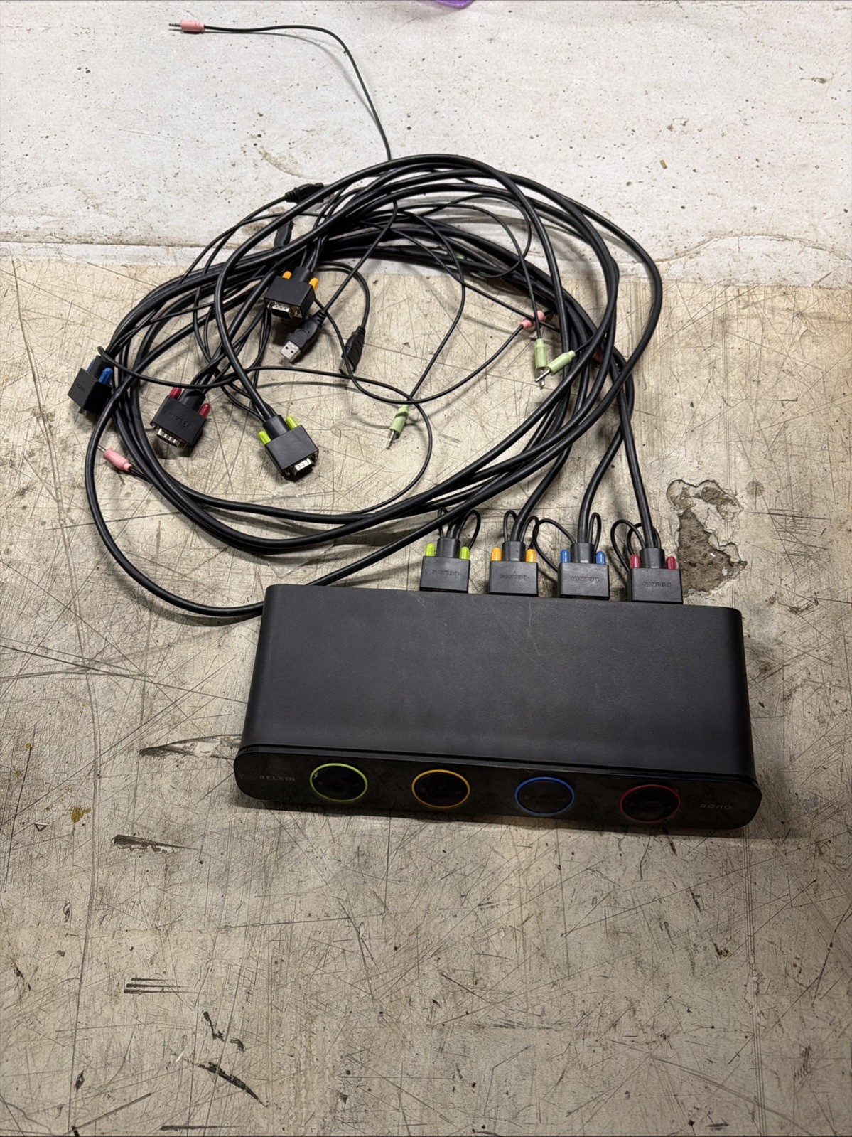 Belkin SOHO F1DS104L KVM Switch With Audio, TESTED 