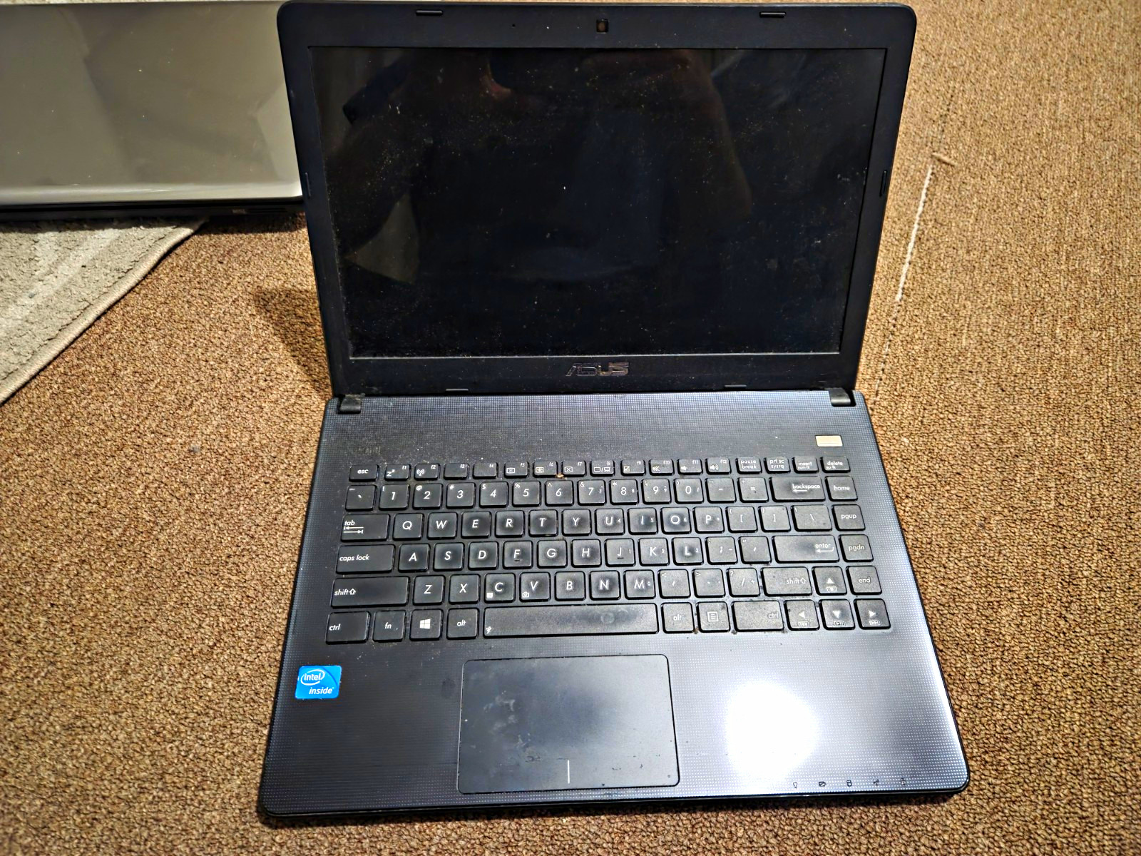 ASUS X401A 14" Black Laptop Intel Pentium 2GB RAM 320GB HDD Win 8 HDMI