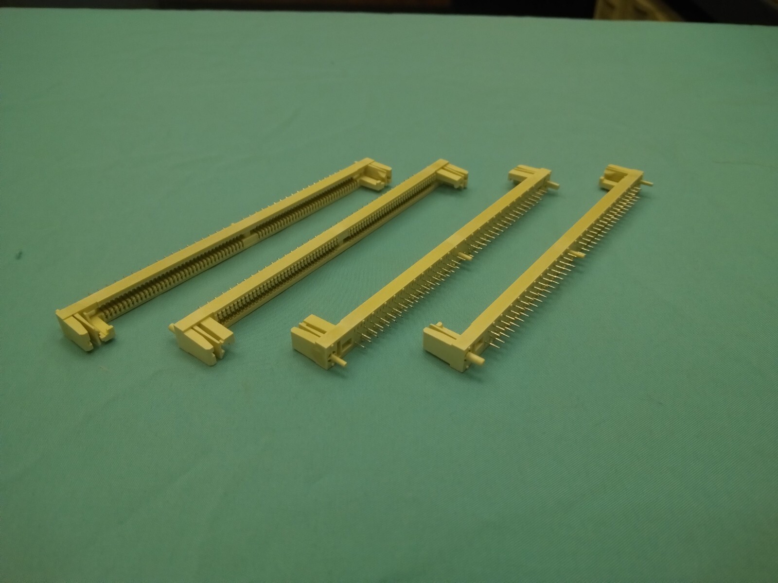 AMP 72 Pin SIMM Connector (4 Pack)
