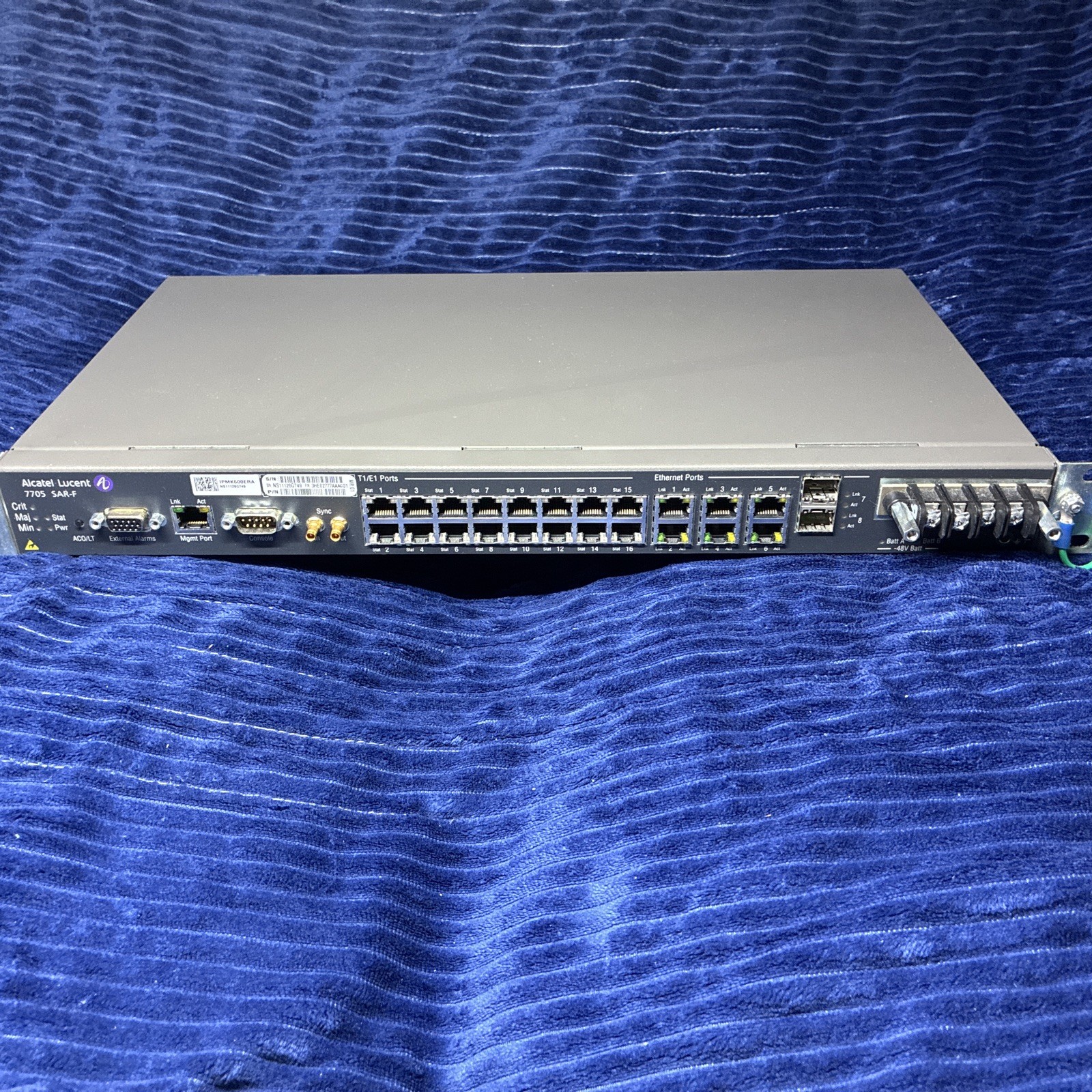 ALCATEL LUCENT 3HE02777AAAG01 RACK MOUNTED CHASSIS 7705 SAR-F T1/E1 16 PORT