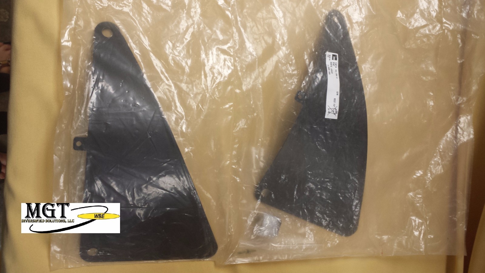ADC / COMMSCOPE / FIBERGUIDE / FGS-CD4E-B / 6" 45 DEGREE DOWN ELBOW COVER