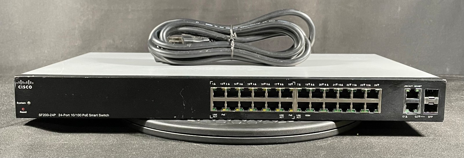 Cisco SF200-24P  24 Port PoE Gigabit   Ethernet Switch - Same Day Shipping