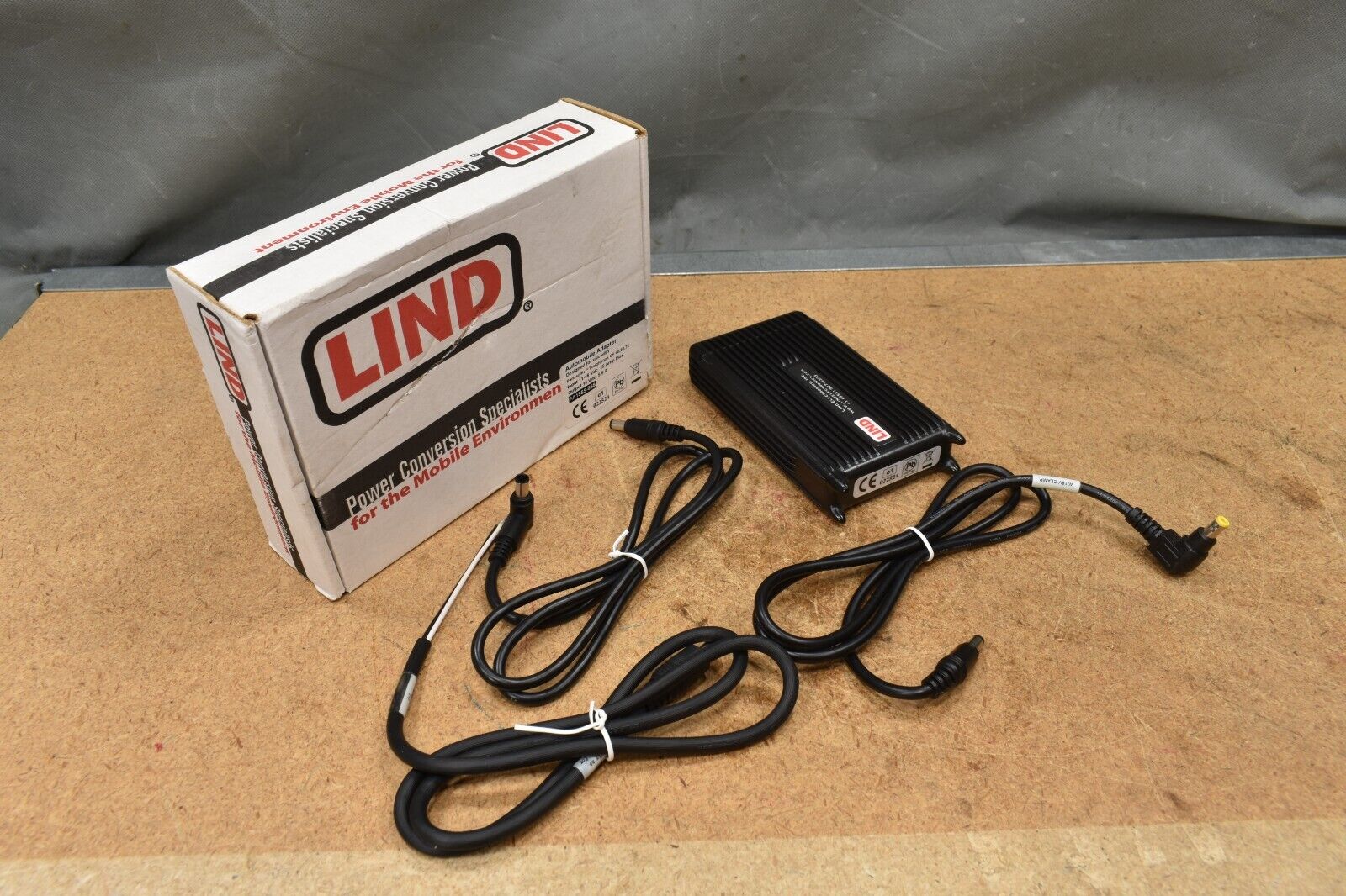 LIND PA1555-968 Automobile Adaptor Panasonic Toughbook 11-16Vdc 15 Amps
