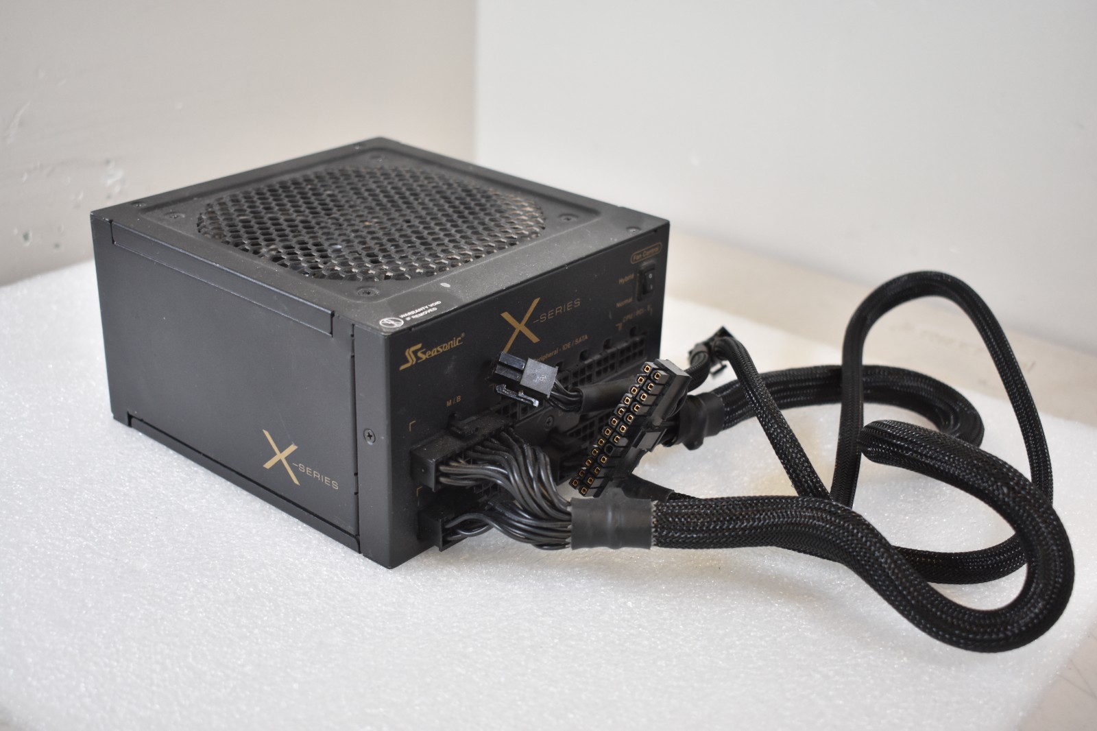Seasonic X-Series 850W 80 PLUS Gold Fully Modular Power Supply PSU **READ**