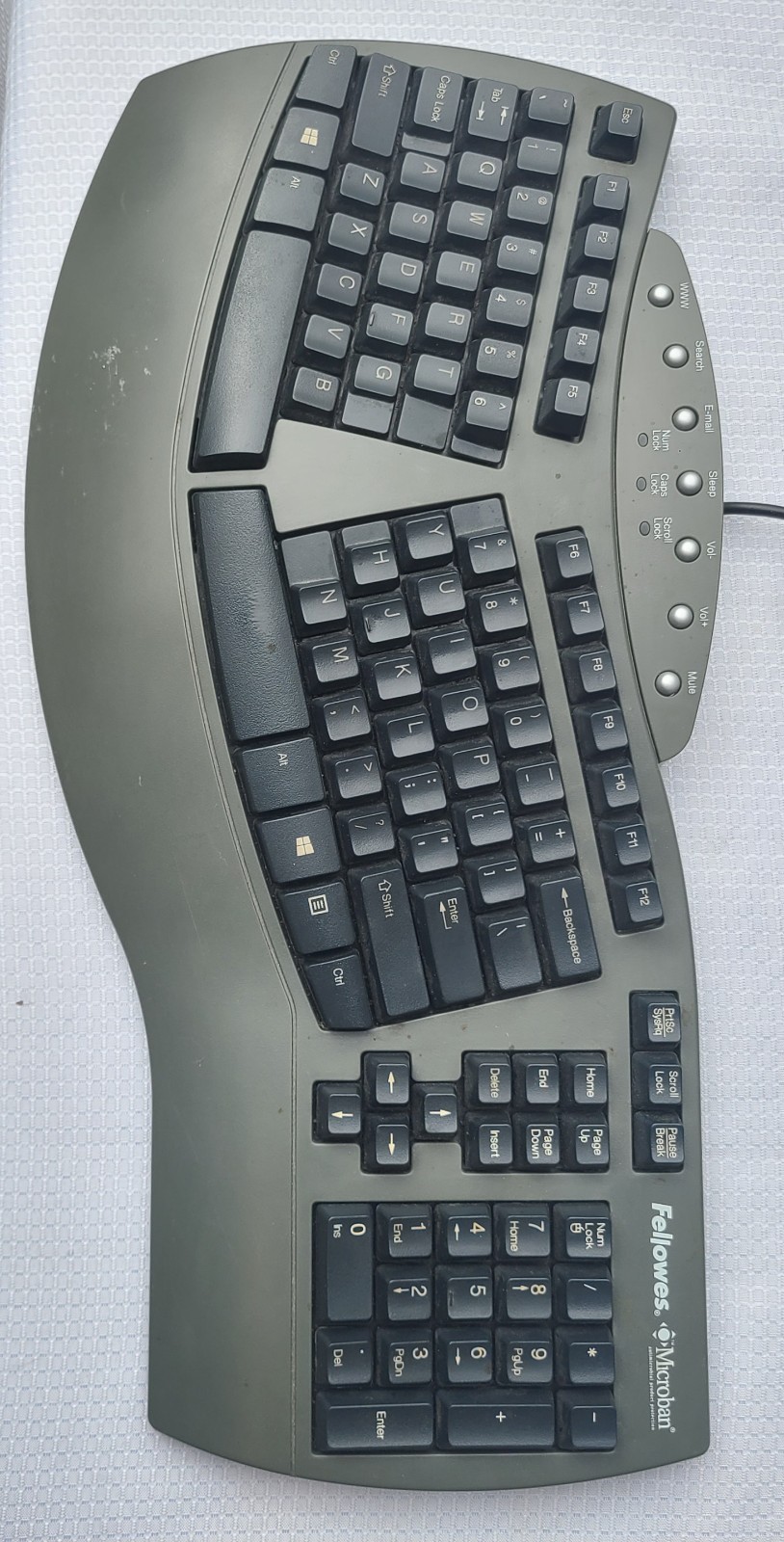Fellowes Microban (KU-9938) Ergonomic Keyboard Split Design - USB Wired, Gray