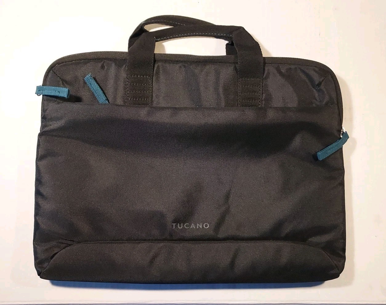 Tucano 14.5 X 10.5 Approx Notebook/Laptop Shoulder Or Handle Bag (black/teal) 