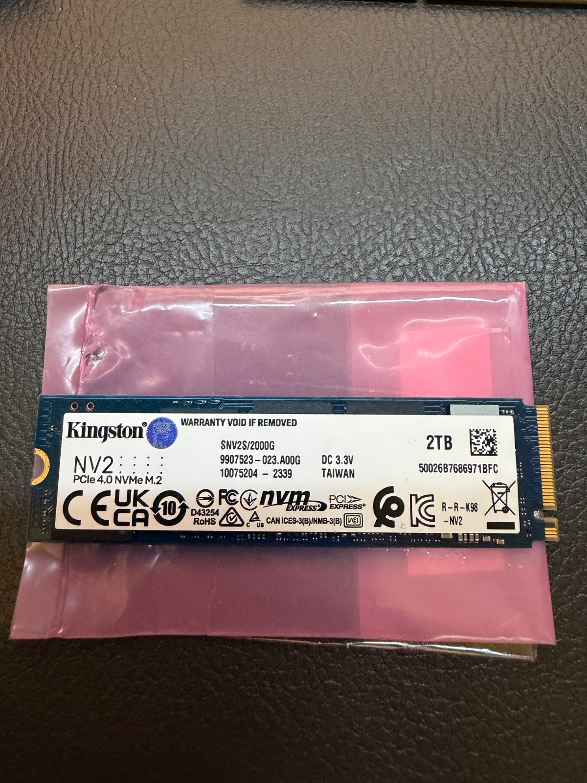 Kingston NV2 2TB M.2 NVMe Internal SSD (SNV2S/2000G)