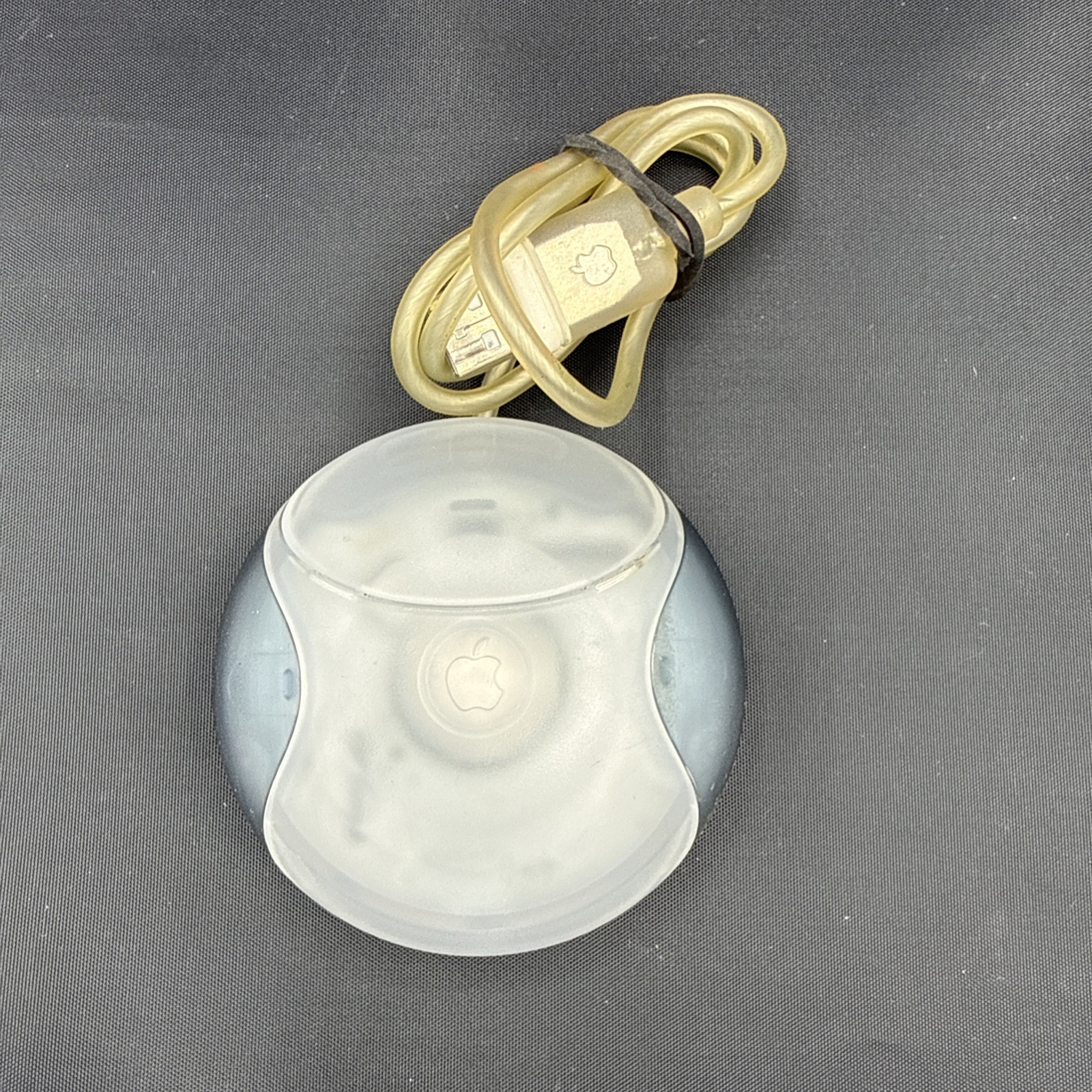 Vintage Apple M4848 USB Mouse Graphite Gray iMac G3 Hockey Puck Mouse 1998