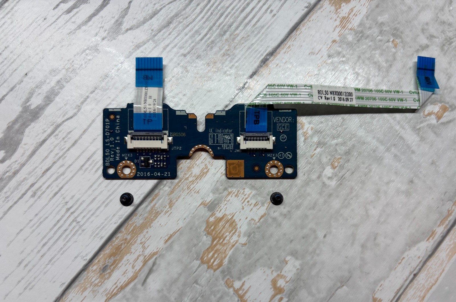 HP 15-ay536nw Genuine Touchpad Button Board w/ Cable & Screws LS-D701P Tested