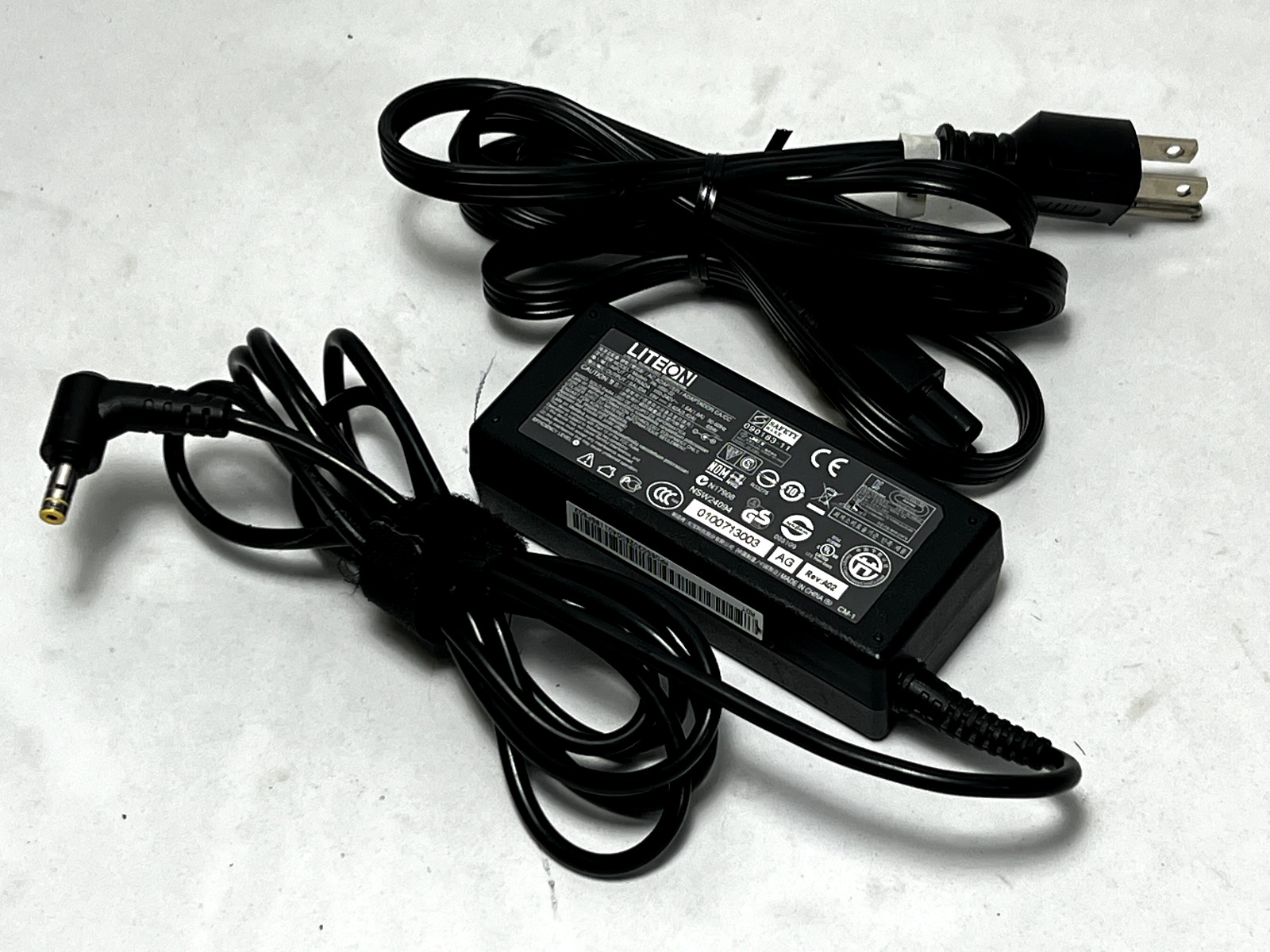 Genuine LiteOn  Charger AC Power Adapter PA-1650-22 19V 3.42A 65W