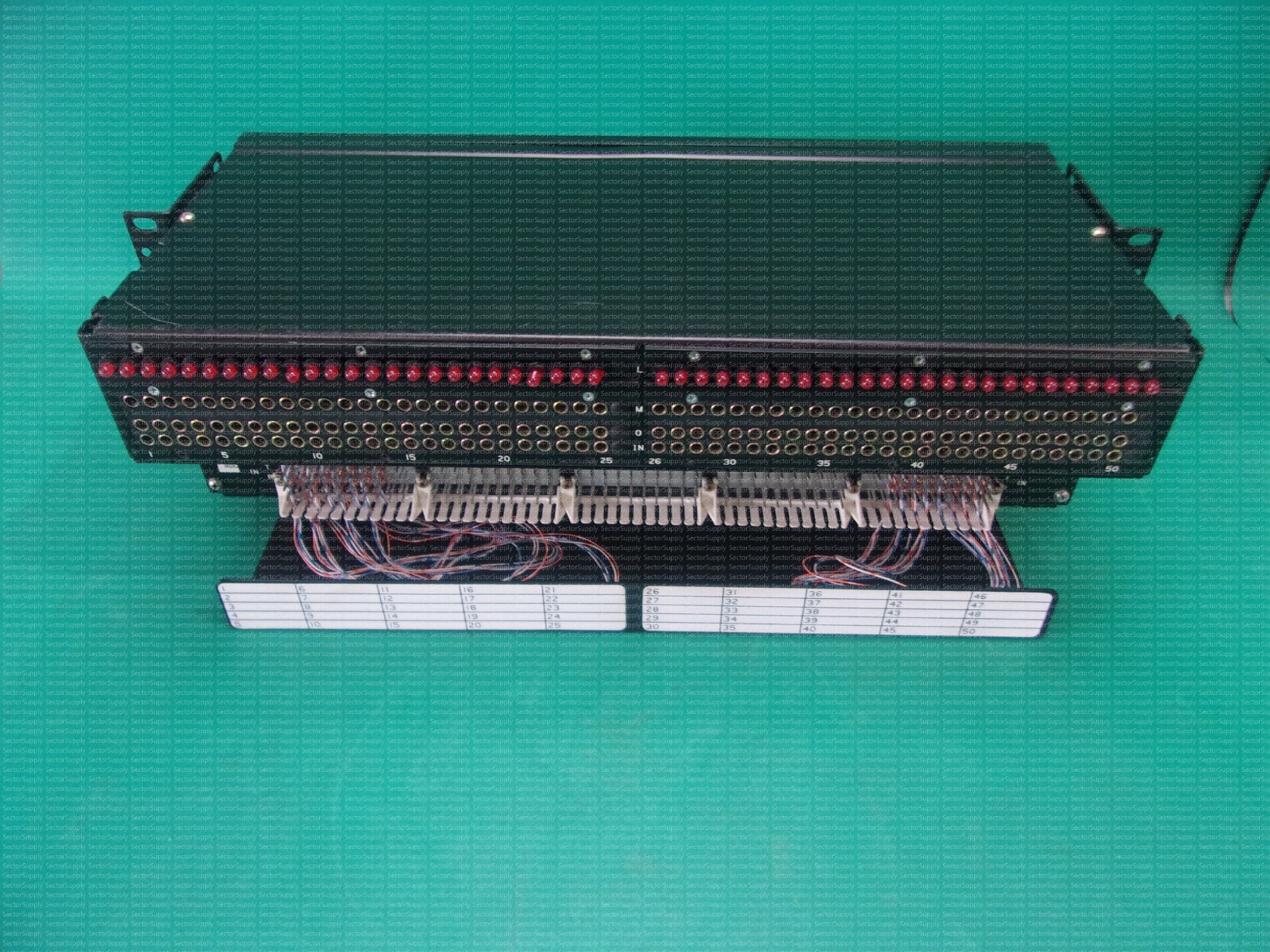 ADC TE COMMSCOPE DSX-1C/3 SERIES JACKFIELD 4-26087-0020  50 POSITION 19 INCH