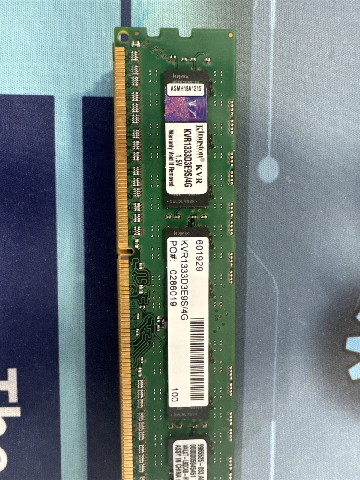 Kingston KVR1333D3N9/4G Desktop Memory Module.