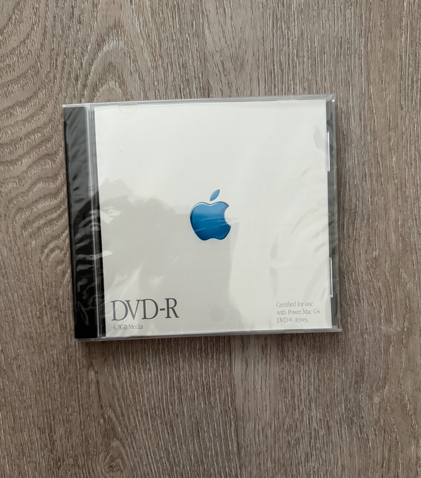 Vintage Genuine Apple 4.7GB DVD-R Blank DVD Disc NEW and SEALED