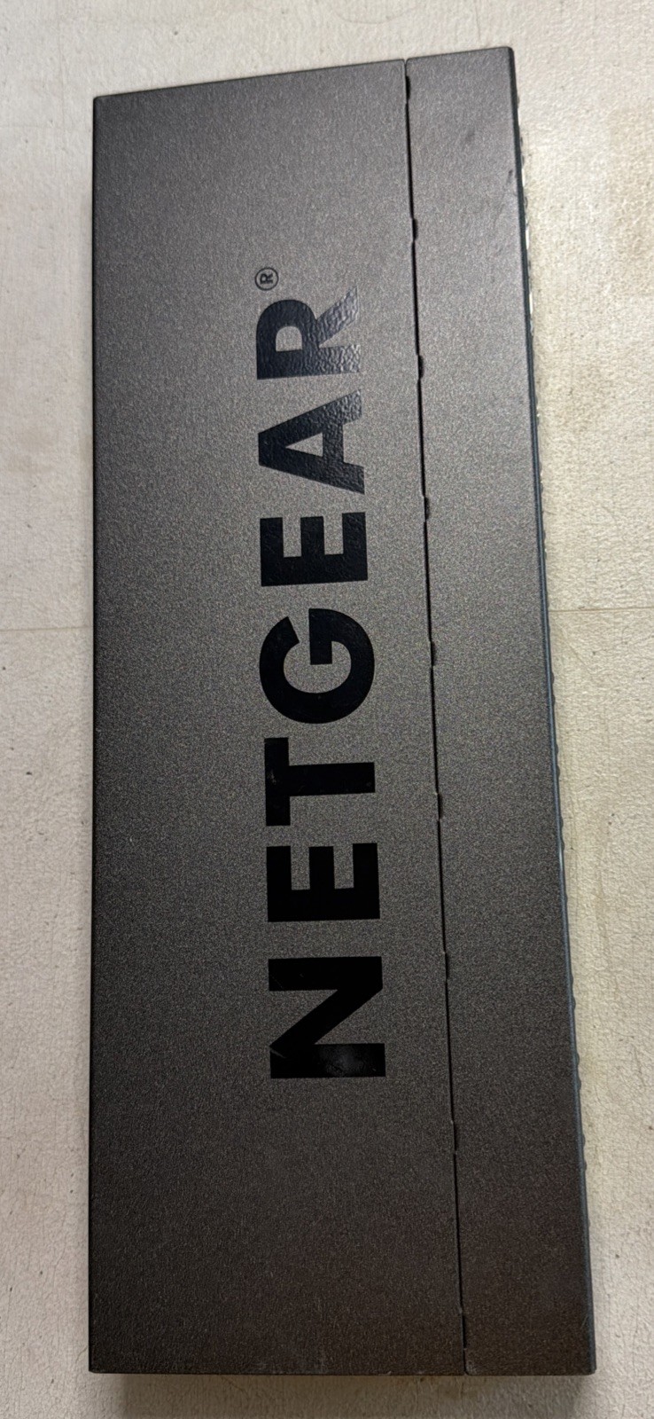 NETGEAR GS116PP 16-Port Gigabit Ethernet Switch UNTESTED 