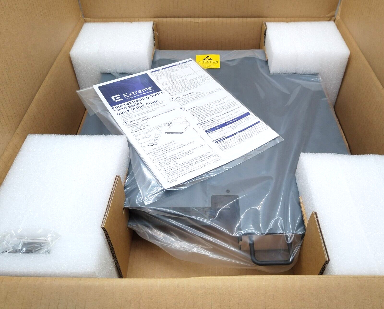 NEW EXTREME NETWORKS ERS 5952GTS 48-PORT+4-SFP+ GIGABIT SWITCH -NO PSU -NO FANS