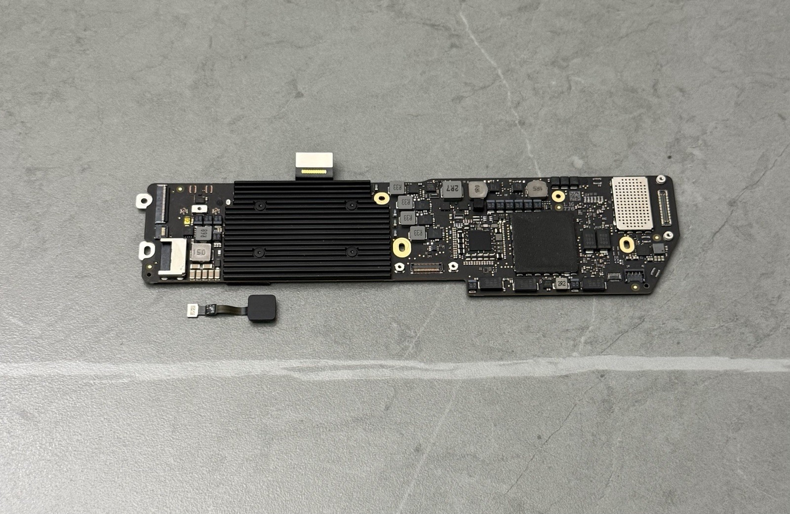 661-14741 MacBook Air A2179 2020 Genuine Logic Board i3 1.1GHz 8GB RAM 256GB SSD