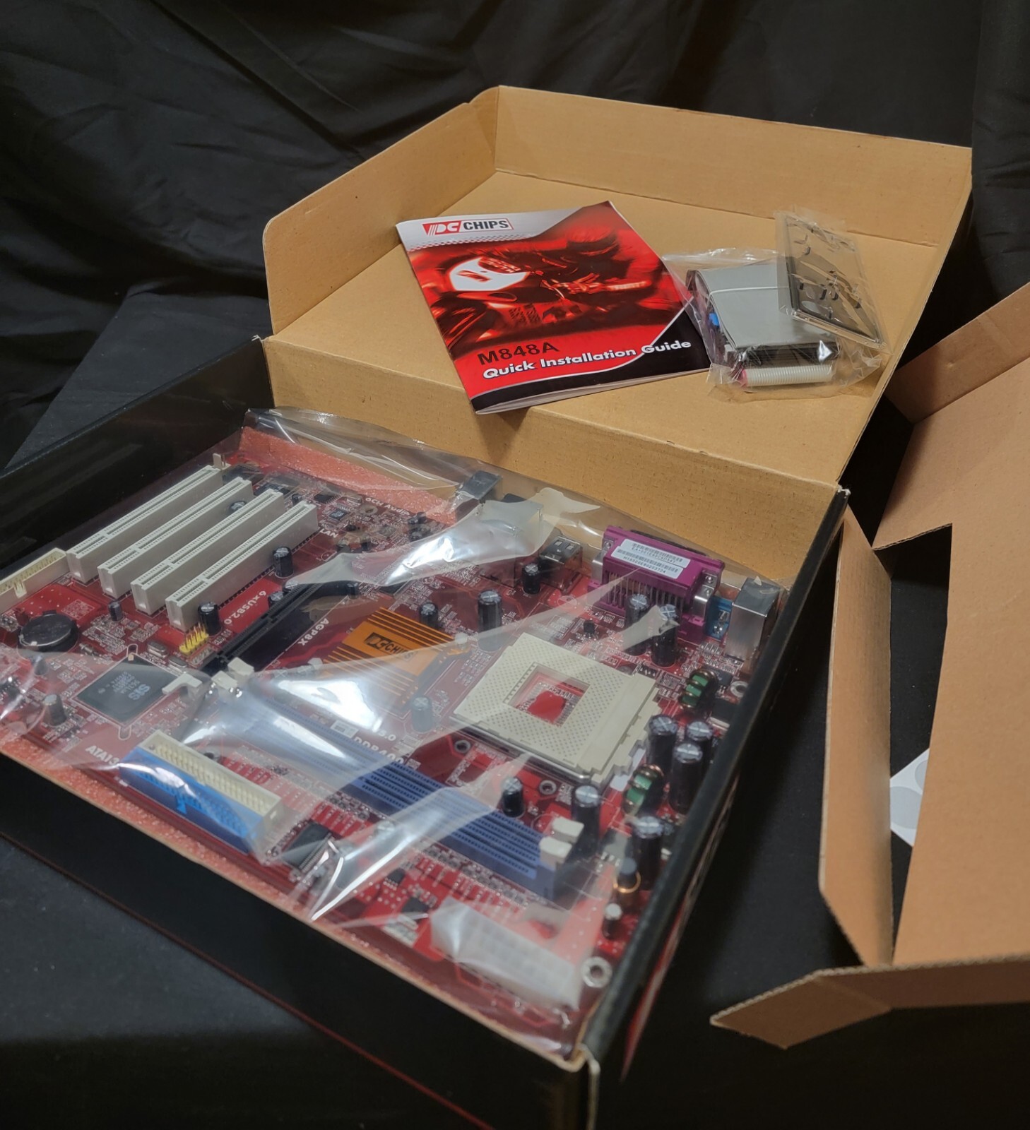 PCChips M848A SiS 746FX/963L Socket Support 462