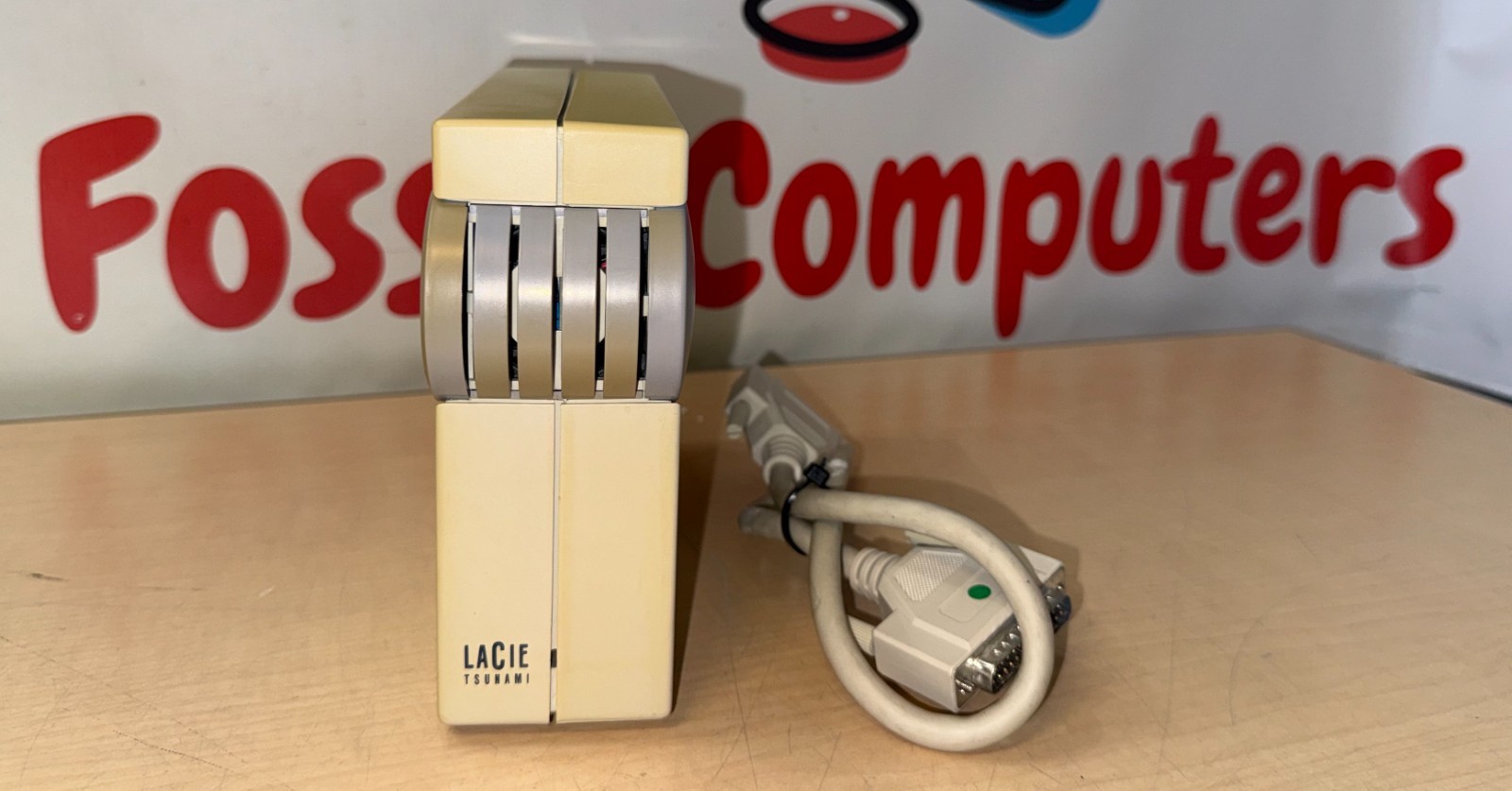 Working LaCie Tsunami 162.8 Mb External SCSI Hard Drive