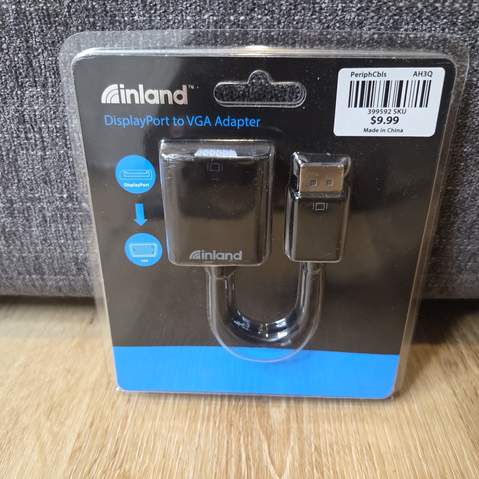 Inland DisplayPort to VGA Display Adapter Full HD 1080p Plug & Play Black