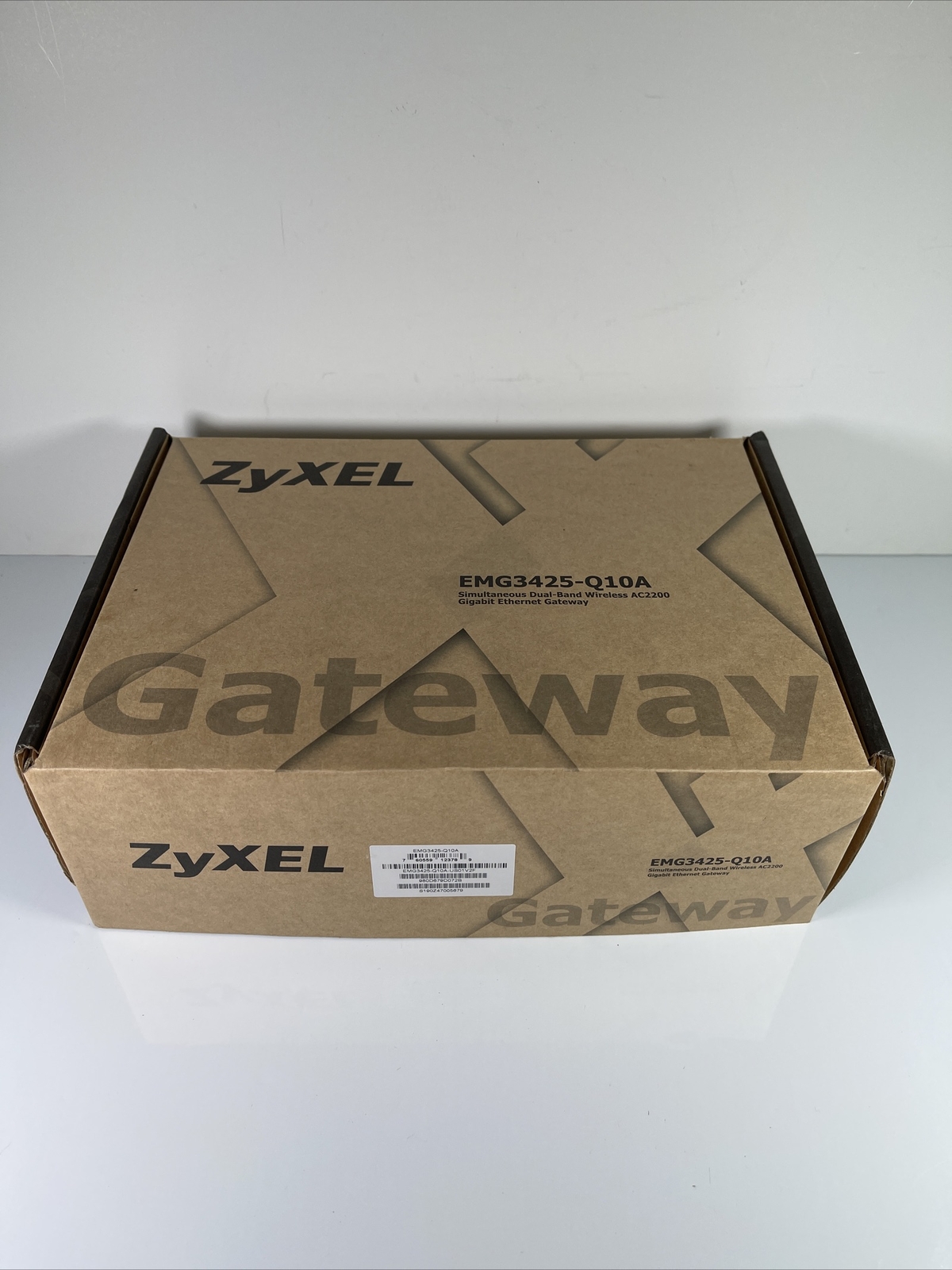 ZyXEL EMG3425-Q10A Router Network Dual Band Wireless Ethernet Gateway w/ Adapter