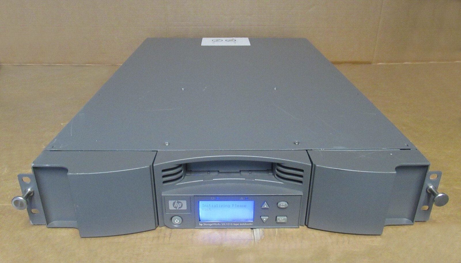 HP StorageWorks SSL1016 Ultrium 460 Tape Autoloader 16-Slot 2U - 330821-B21