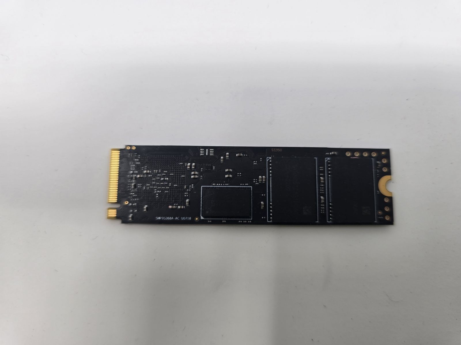 BESTOSS GM228 1TB M.2 2280 NVME PCIE SSD - BLACK/RED