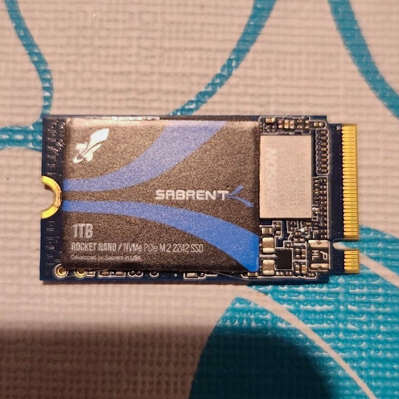 SABRENT Rocket Nano 1TB M.2 2242 NVMe PCIe SSD SB-1342-1TB Practicaly BRAND new