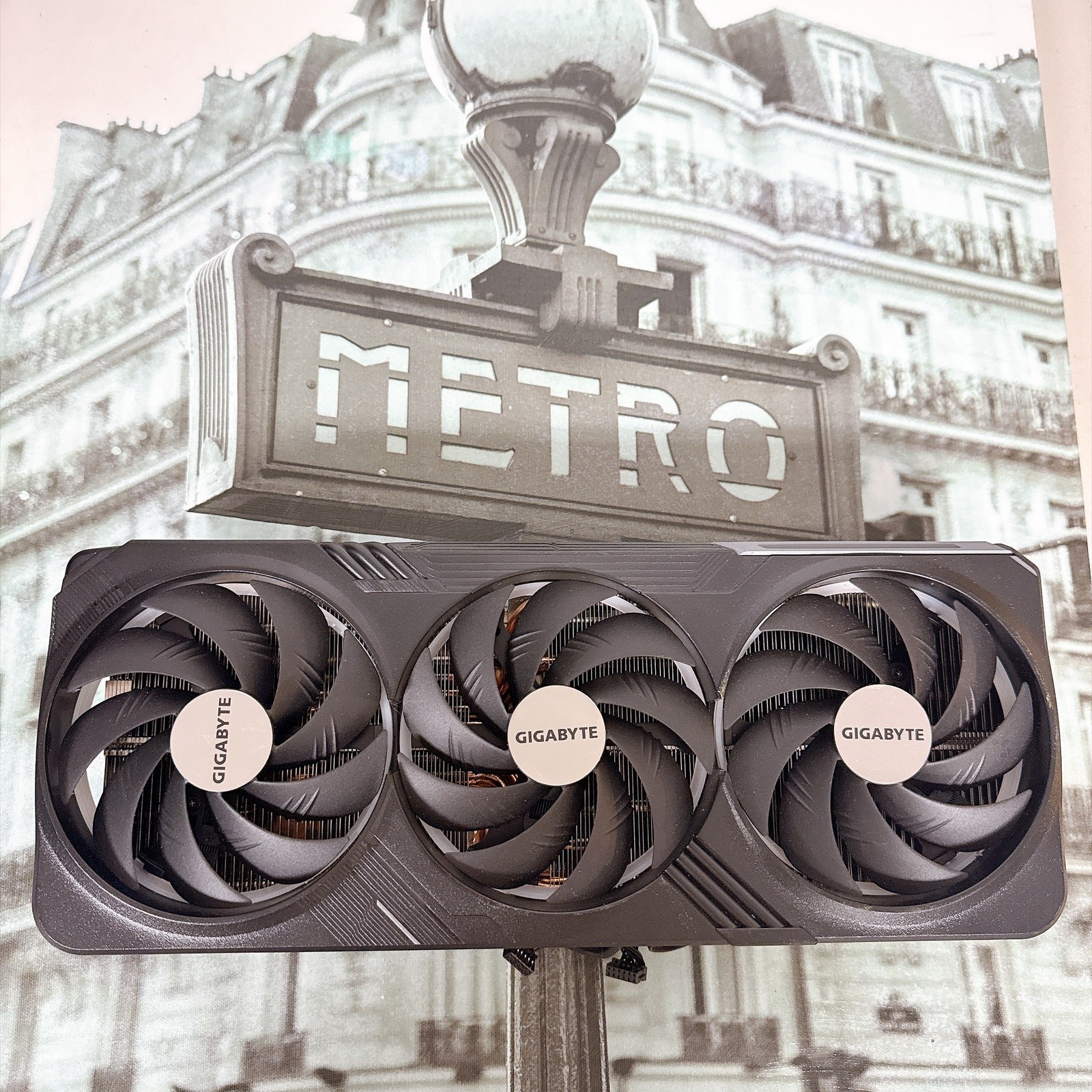 Gigabyte WINDFORCE Triple‑Fan Heatsink Cooling Module for RTX 4080 SUPER OC
