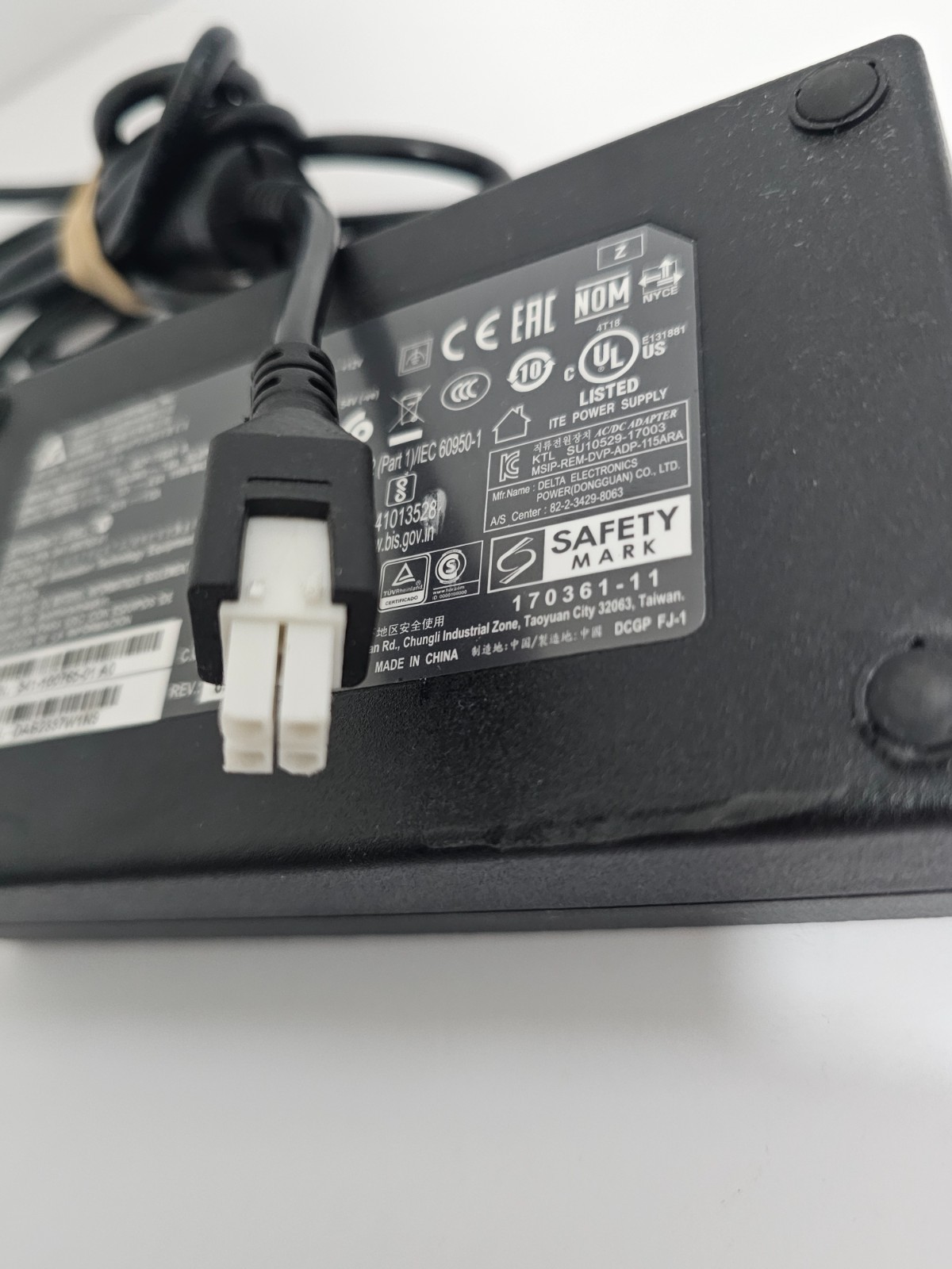 Cisco 341-100765-01 115W Power Supply 4-PIN Connector DMG See Pictures