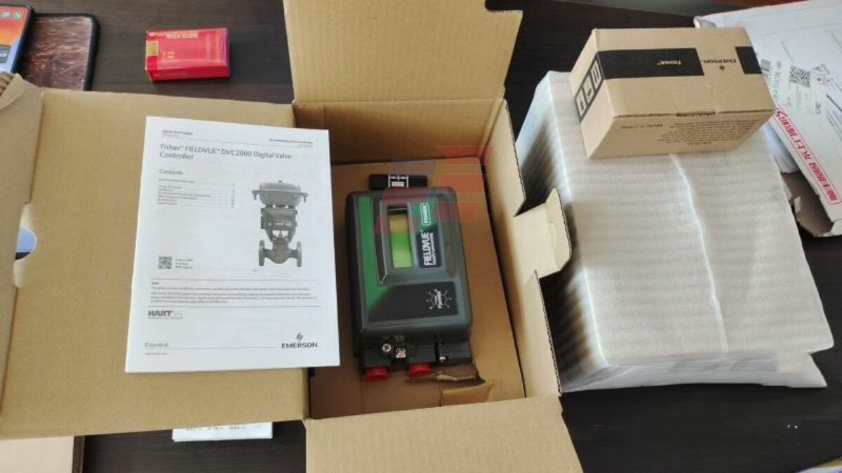 Fisher DVC2000 Brand new Valve Positioner fedex or DHL