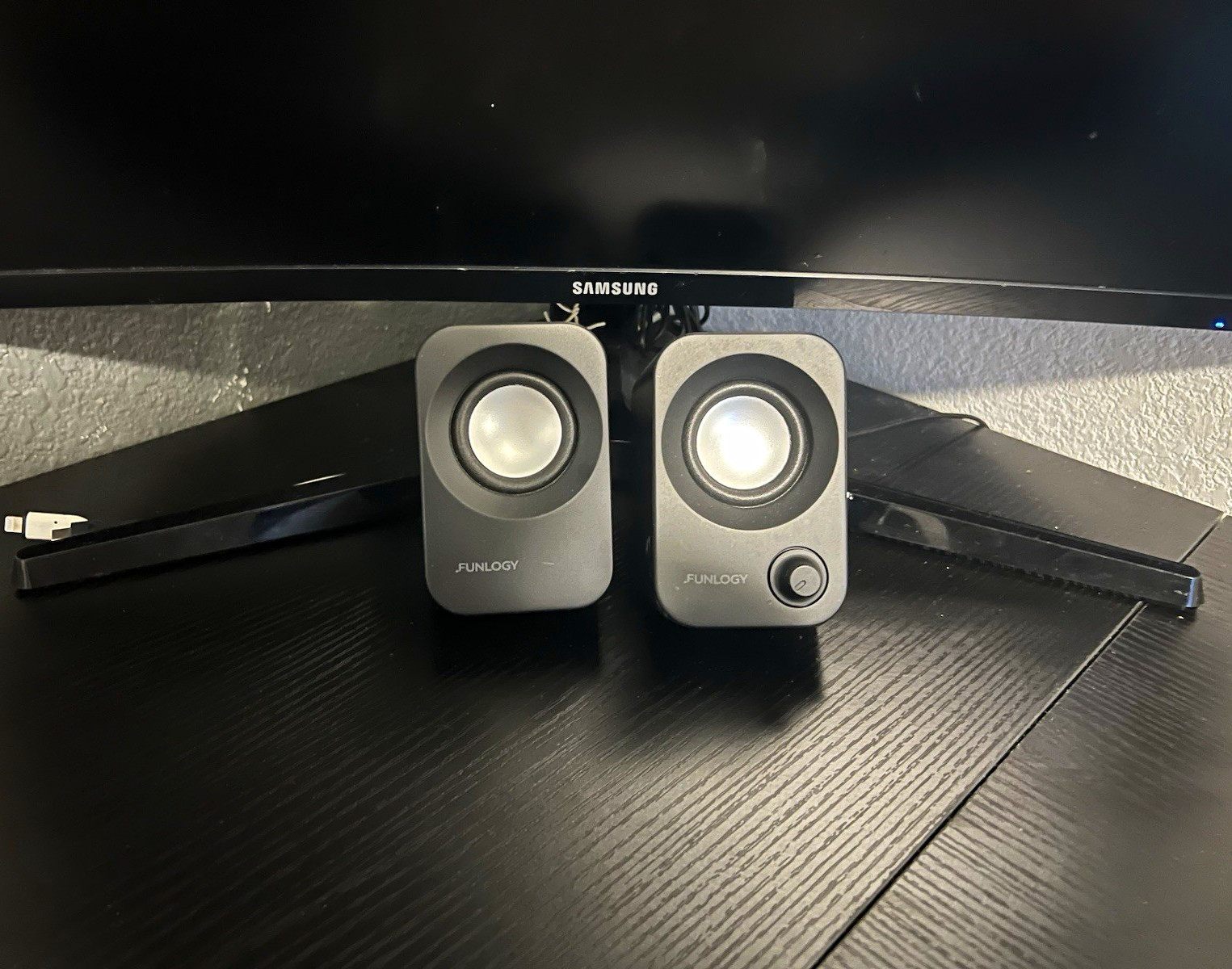 FUNLOGY 2.0 Wired USB Computer Speakers w/ 3.5mm Jack, Volume Control, Black