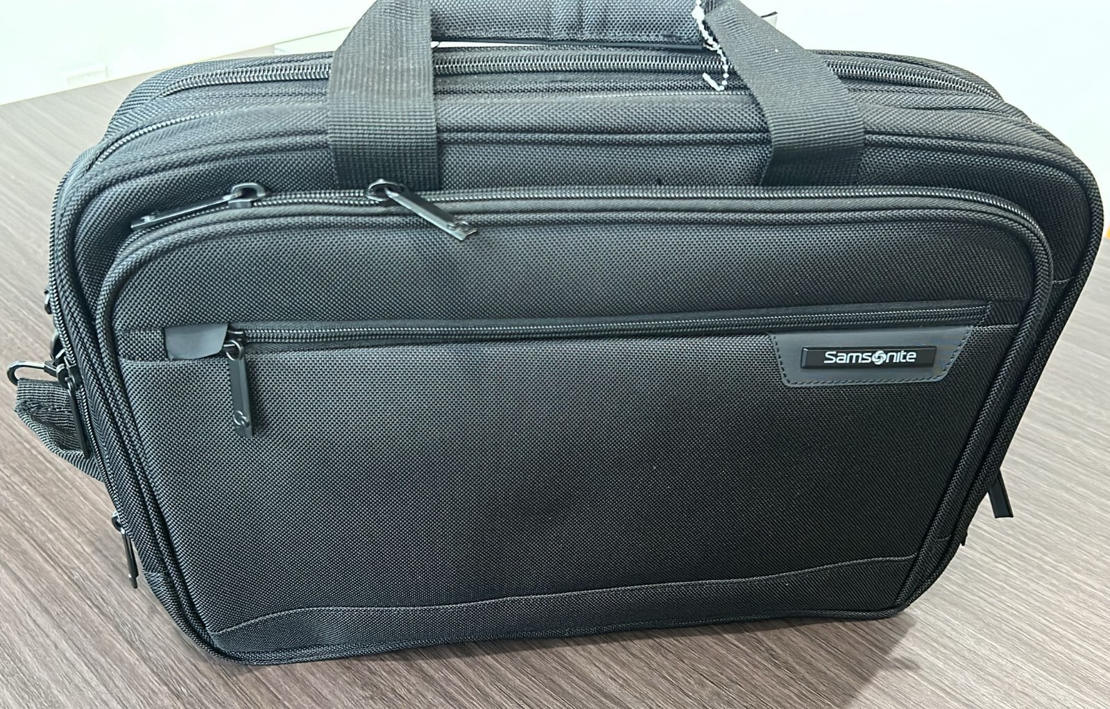 Samsonite Classic 3  Compa, Black 1005723 (B4)