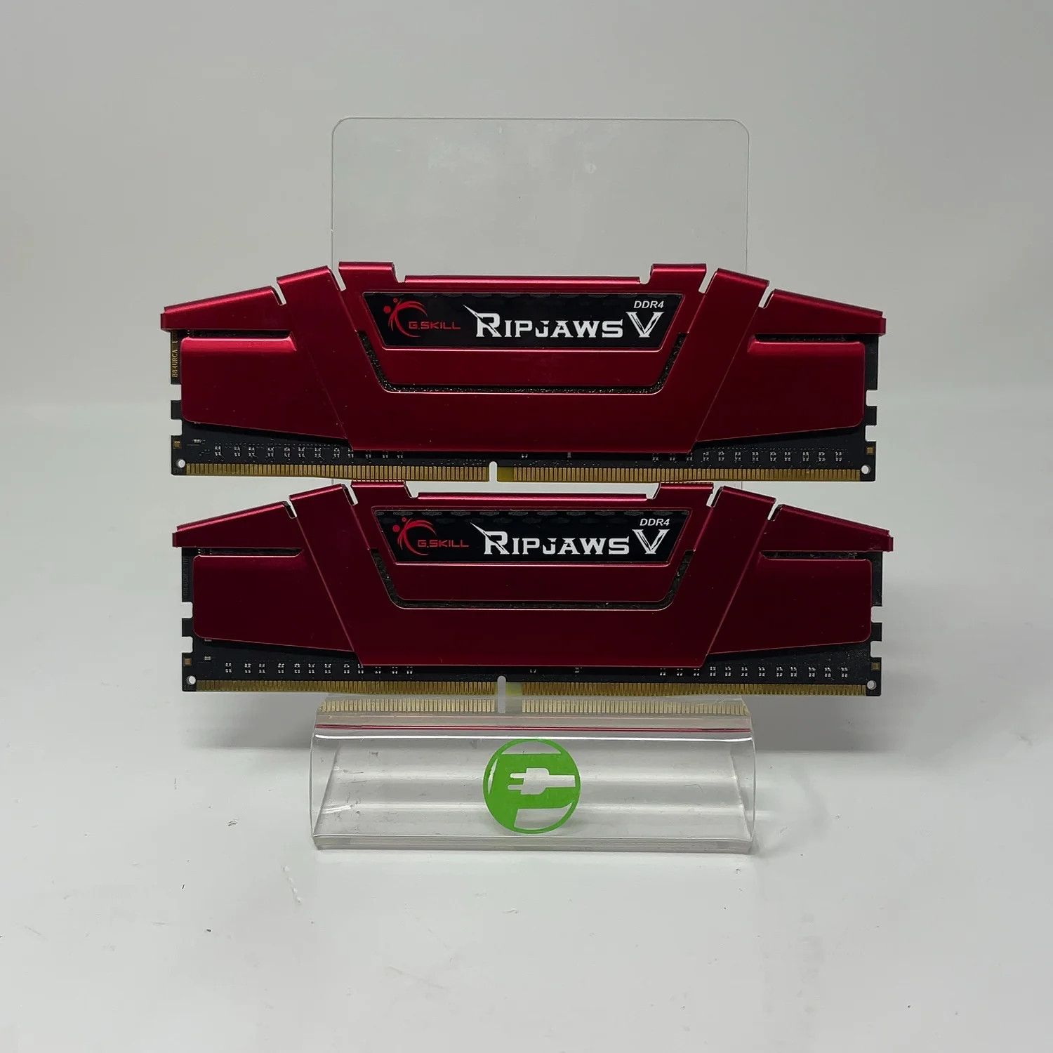 G.Skill Ripjaws V 16GB (2x8GB) RAM DDR4 2400MHz F4-2400C15D-16GVR