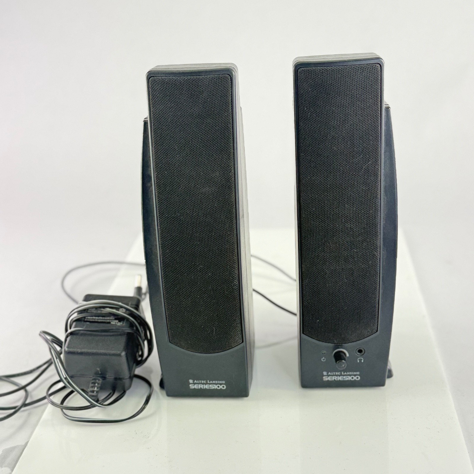 Altec Lansing Series100 Model 120 Amplified Computer Speaker System Tested Works