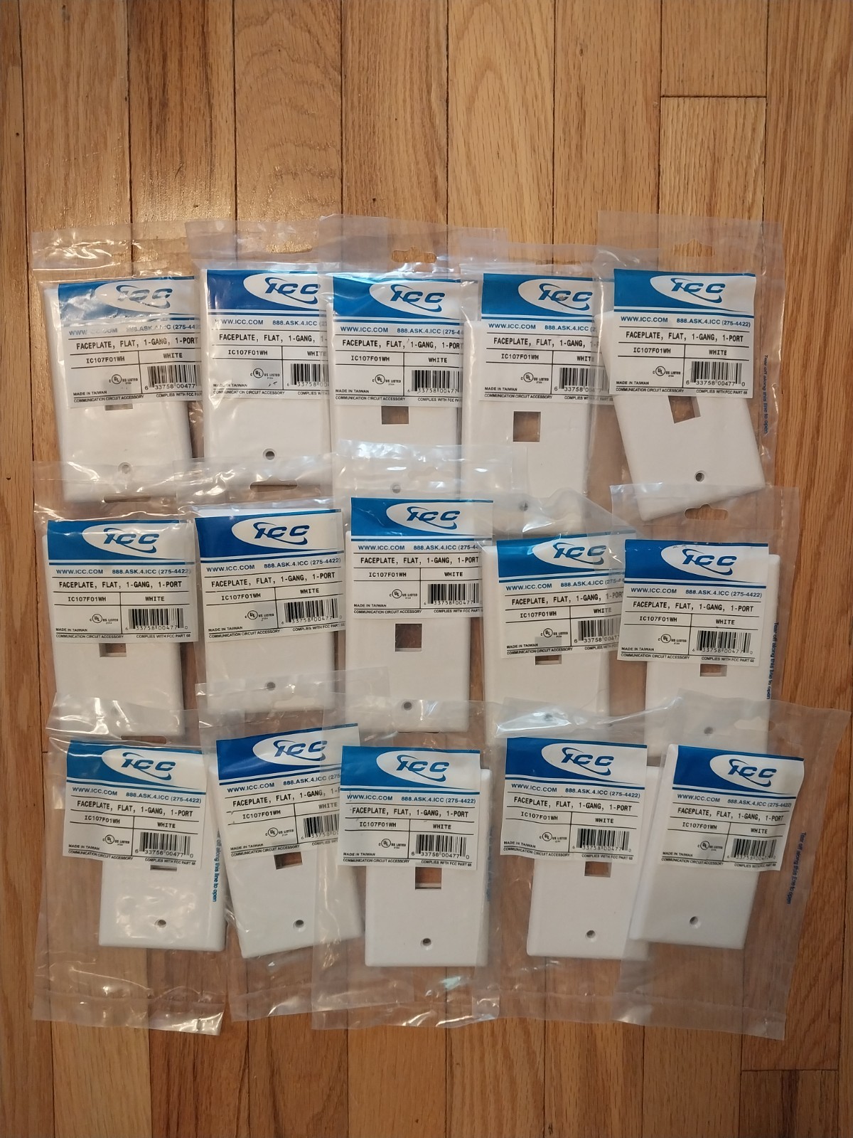ONE PORT Wall Faceplate ICC 1C107F01WH 15 LOT Flat 1 Gang White NEW in PACKAGE