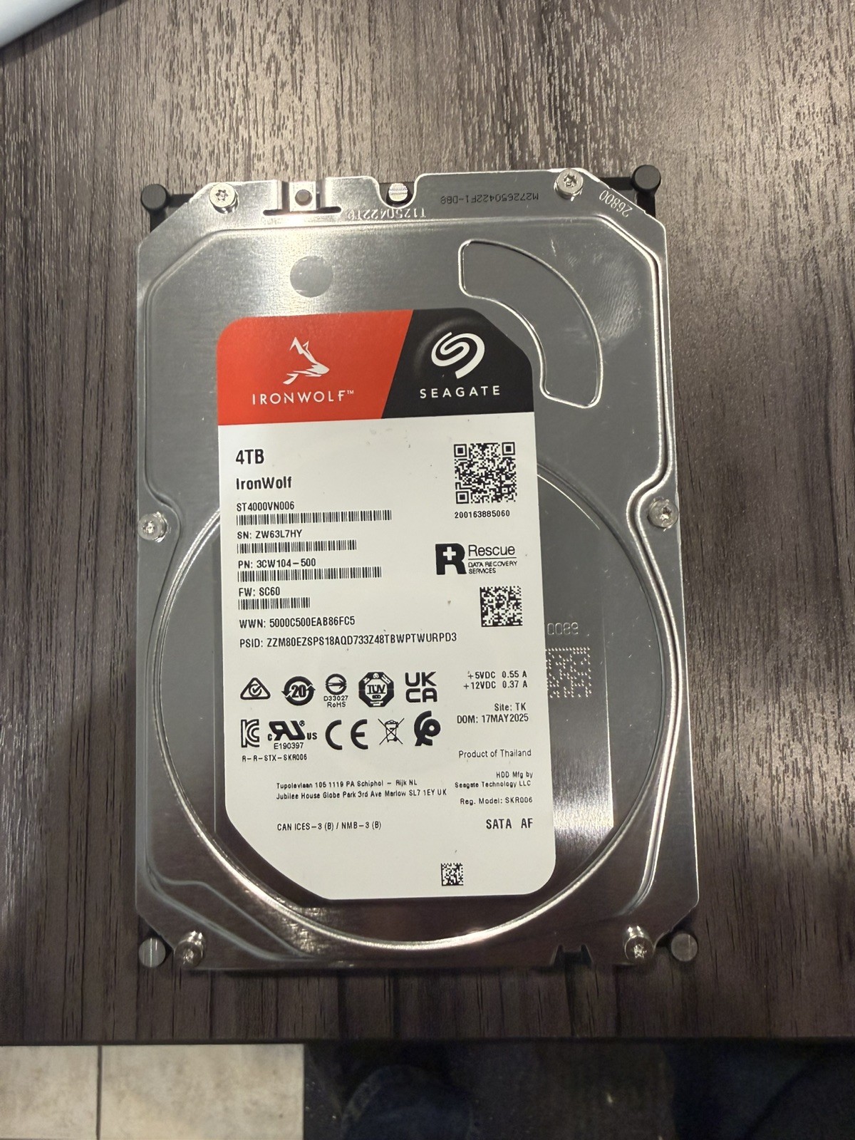 Seagate IronWolf 4TB NAS SATA 3.5 HARD DRIVE ST4000VN006