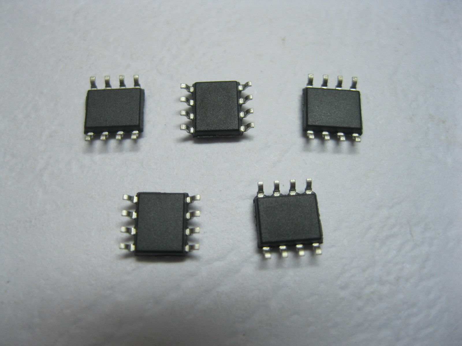 30 pcs IC Chip 93C66 SOP 8 pin Transistor New
